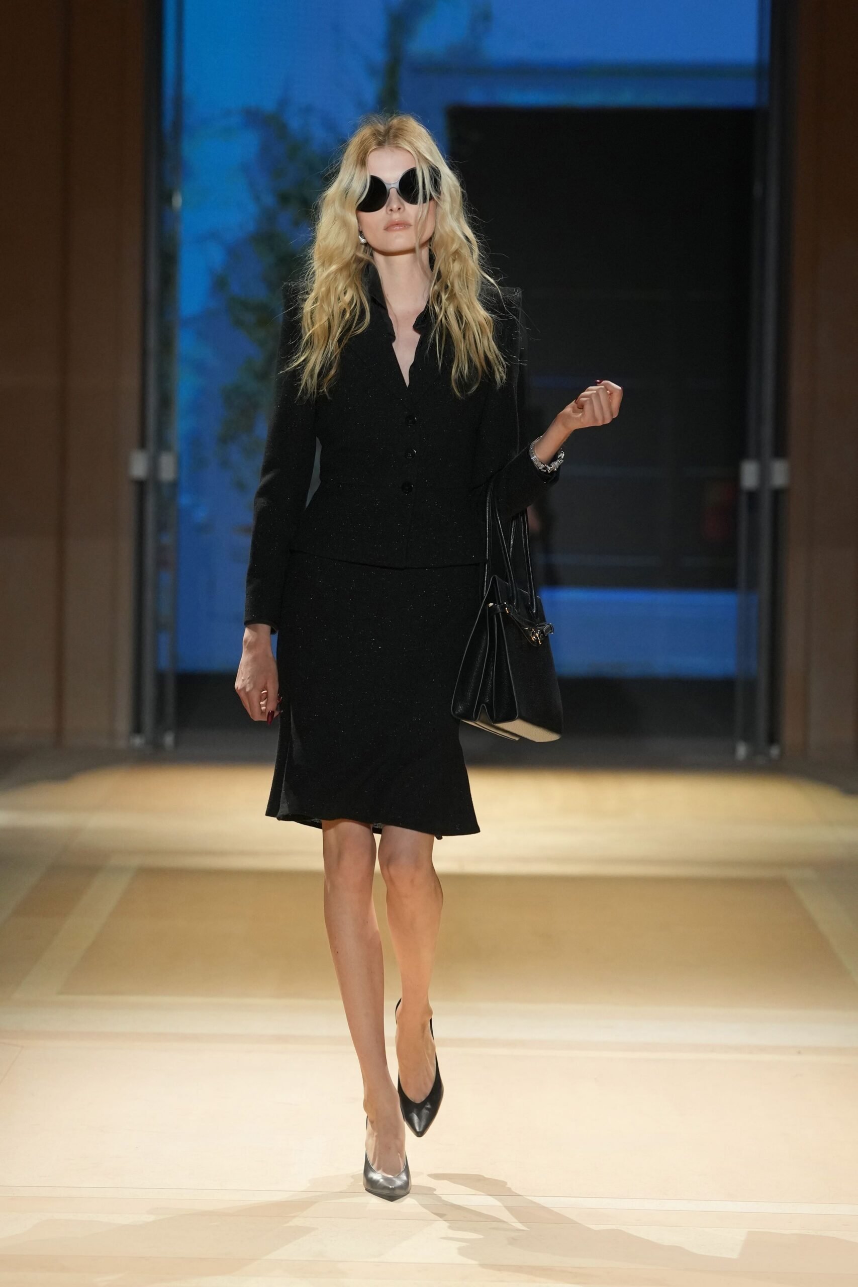 gucci-spring-2027-ready-to-wear-look-17-scaled.jpg