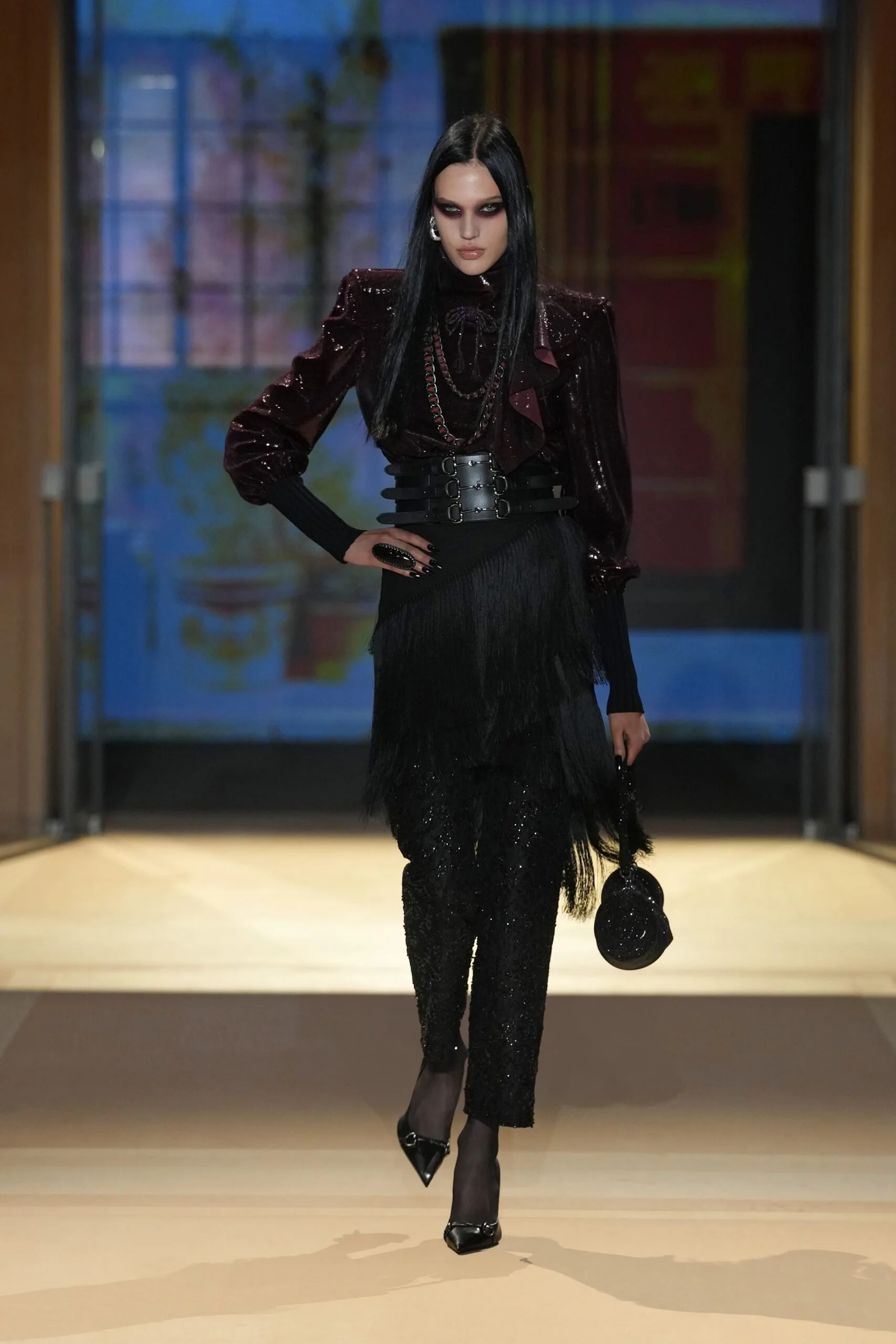 gucci-spring-2027-ready-to-wear-look-29-scaled.jpg