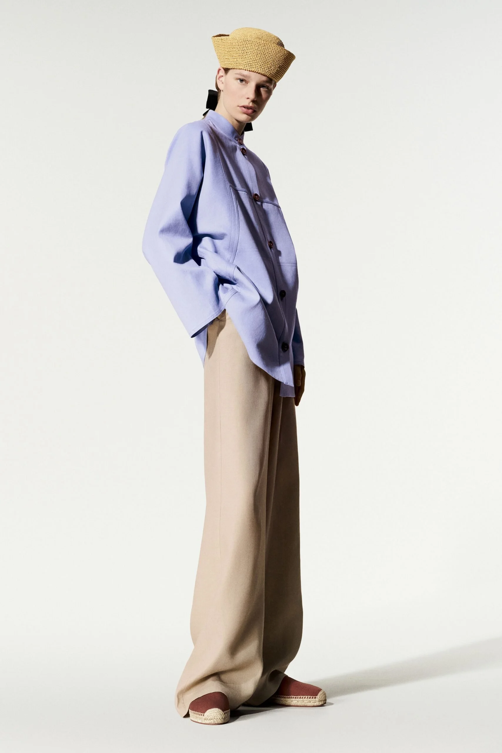 loro-piana-spring-2027-ready-to-wear-look-04-scaled.jpg
