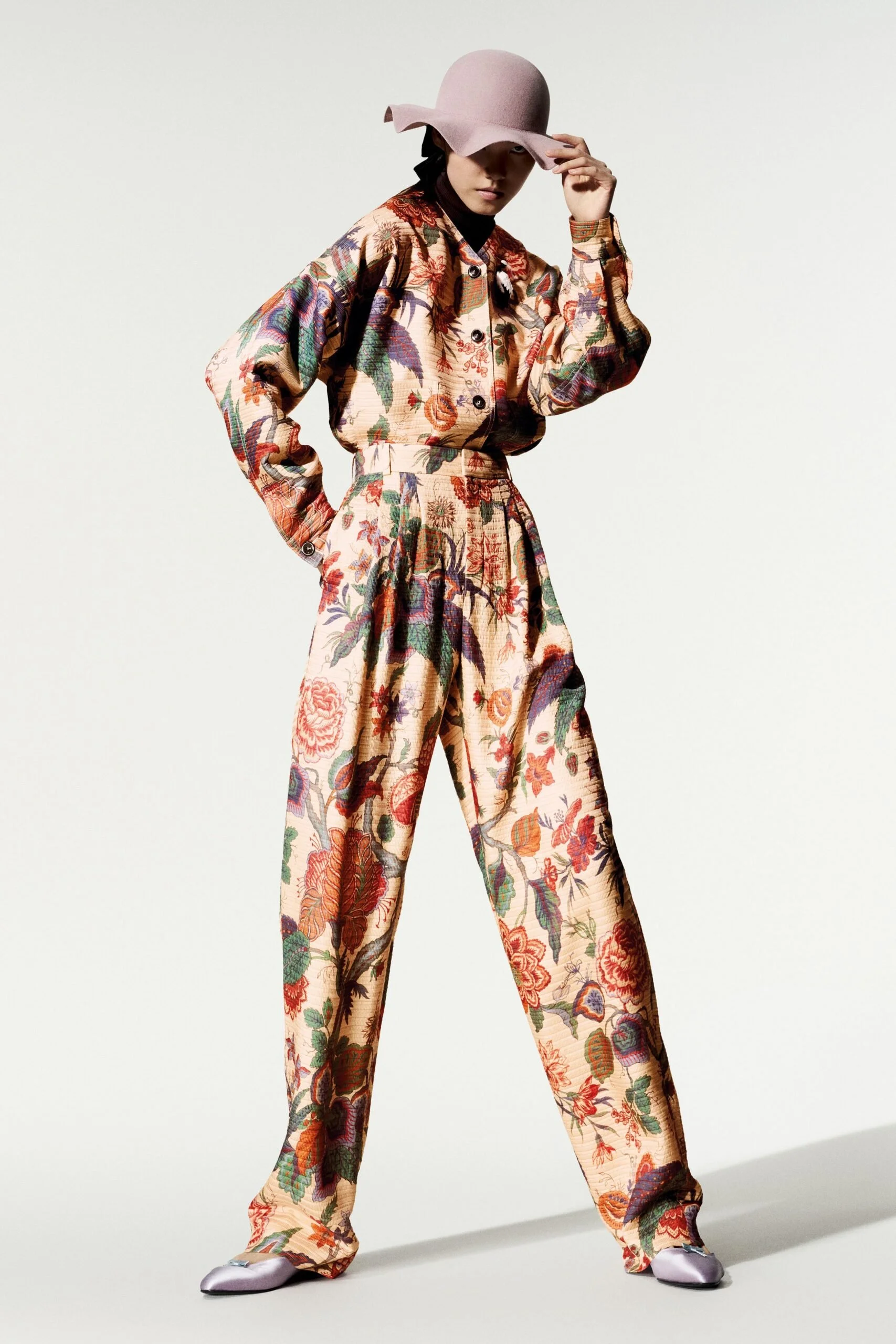 loro-piana-spring-2027-ready-to-wear-look-11-scaled.jpg