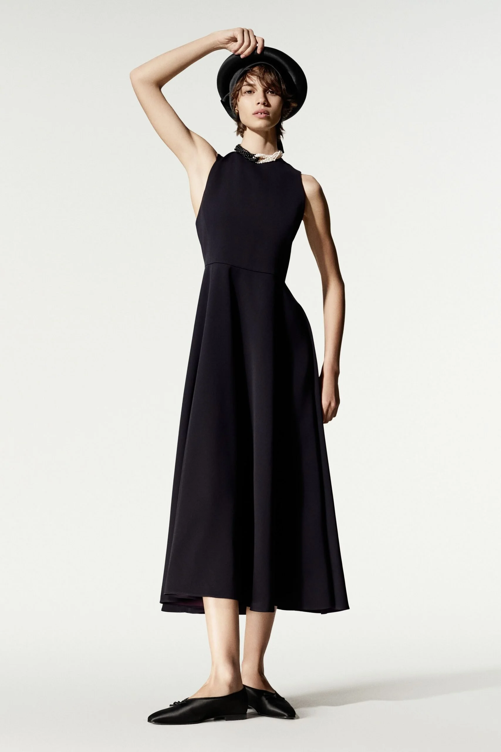 loro-piana-spring-2027-ready-to-wear-look-41-scaled.jpg