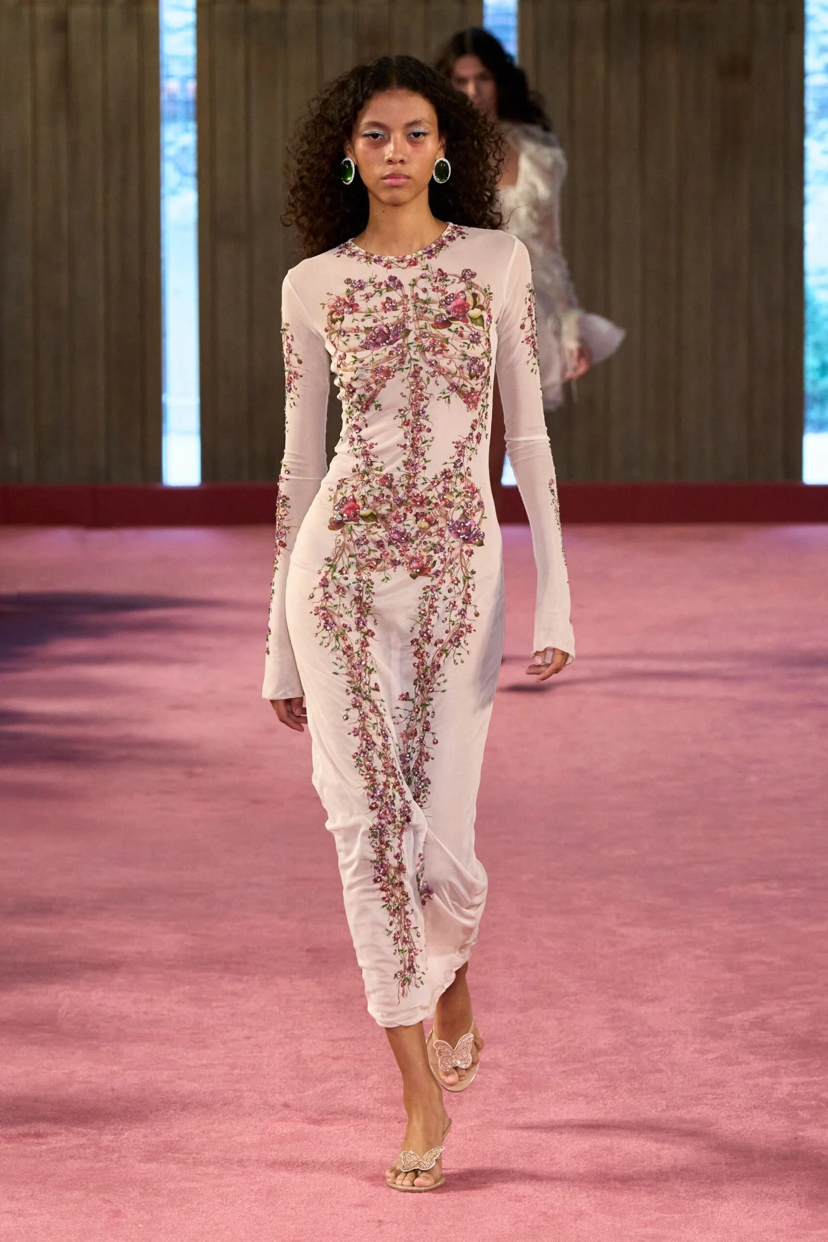 blumarine-spring-2027-ready-to-wear-look-39-scaled.jpg
