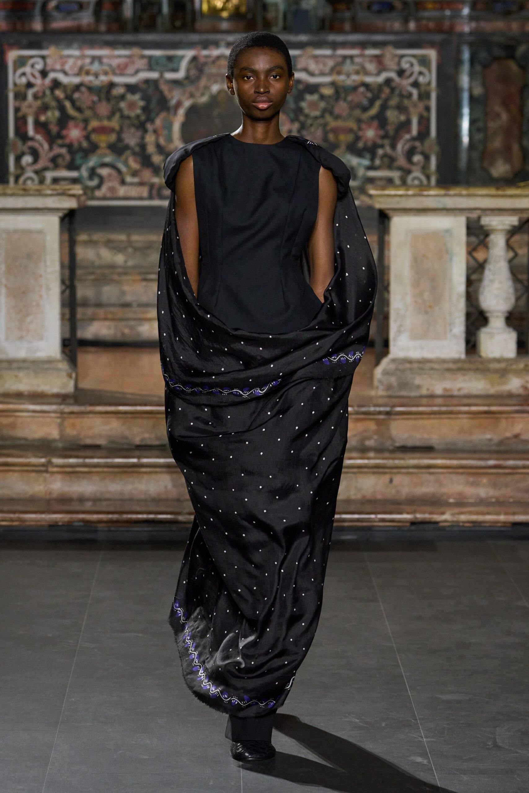 institution-by-galib-gassanoff-spring-2027-ready-to-wear-look-25-scaled.jpg