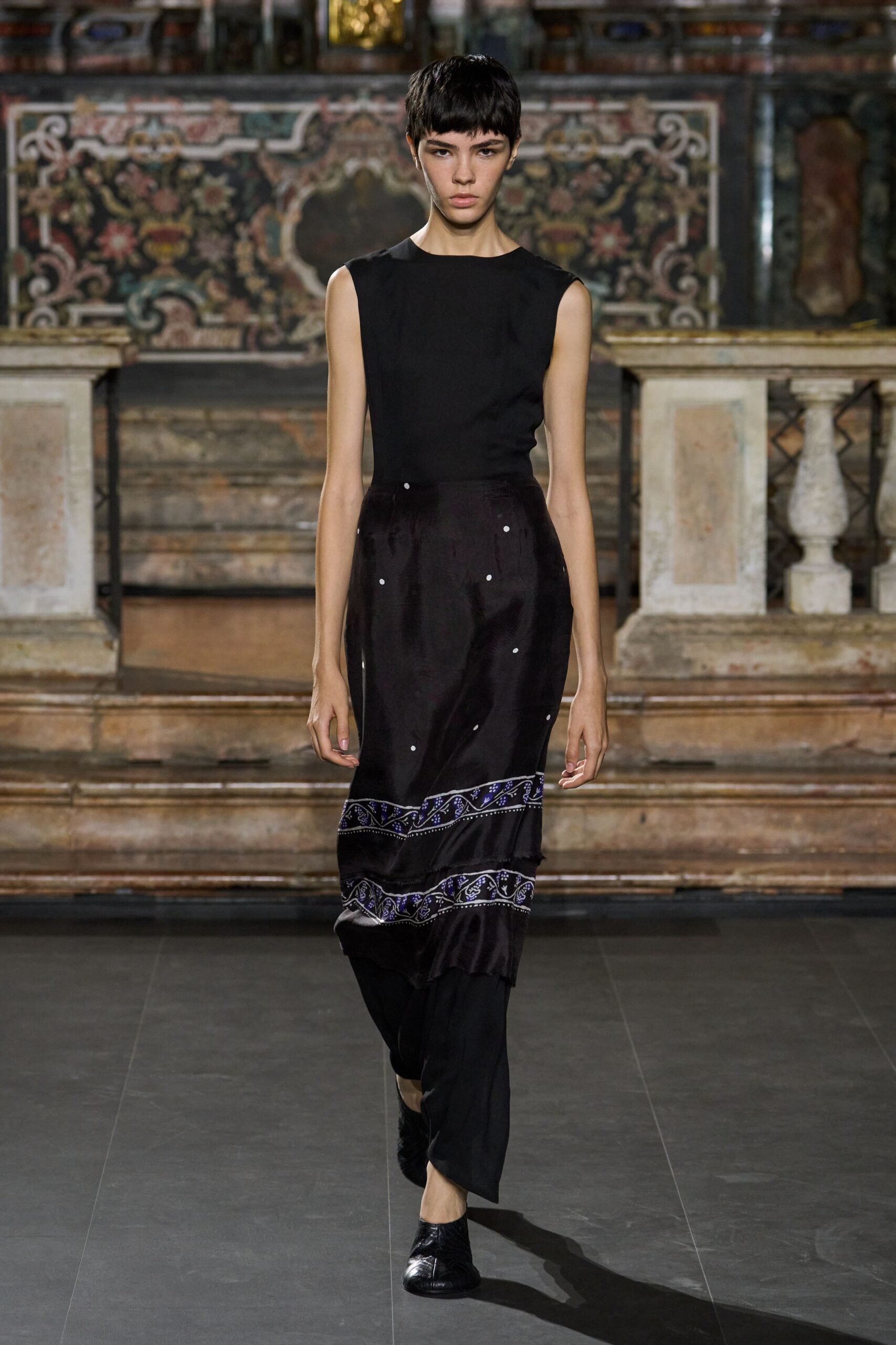 institution-by-galib-gassanoff-spring-2027-ready-to-wear-look-22-scaled.jpg