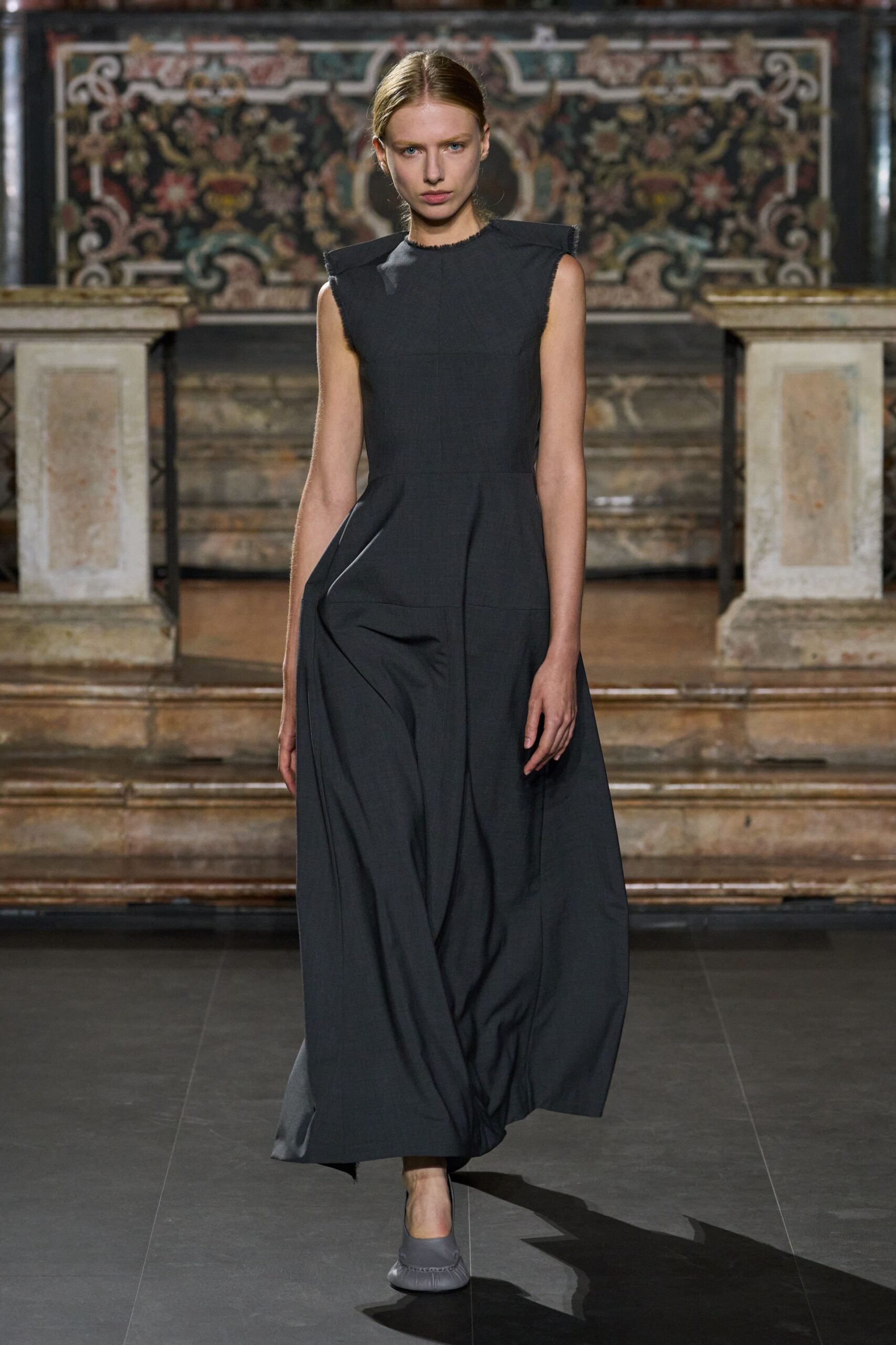 institution-by-galib-gassanoff-spring-2027-ready-to-wear-look-19-scaled.jpg