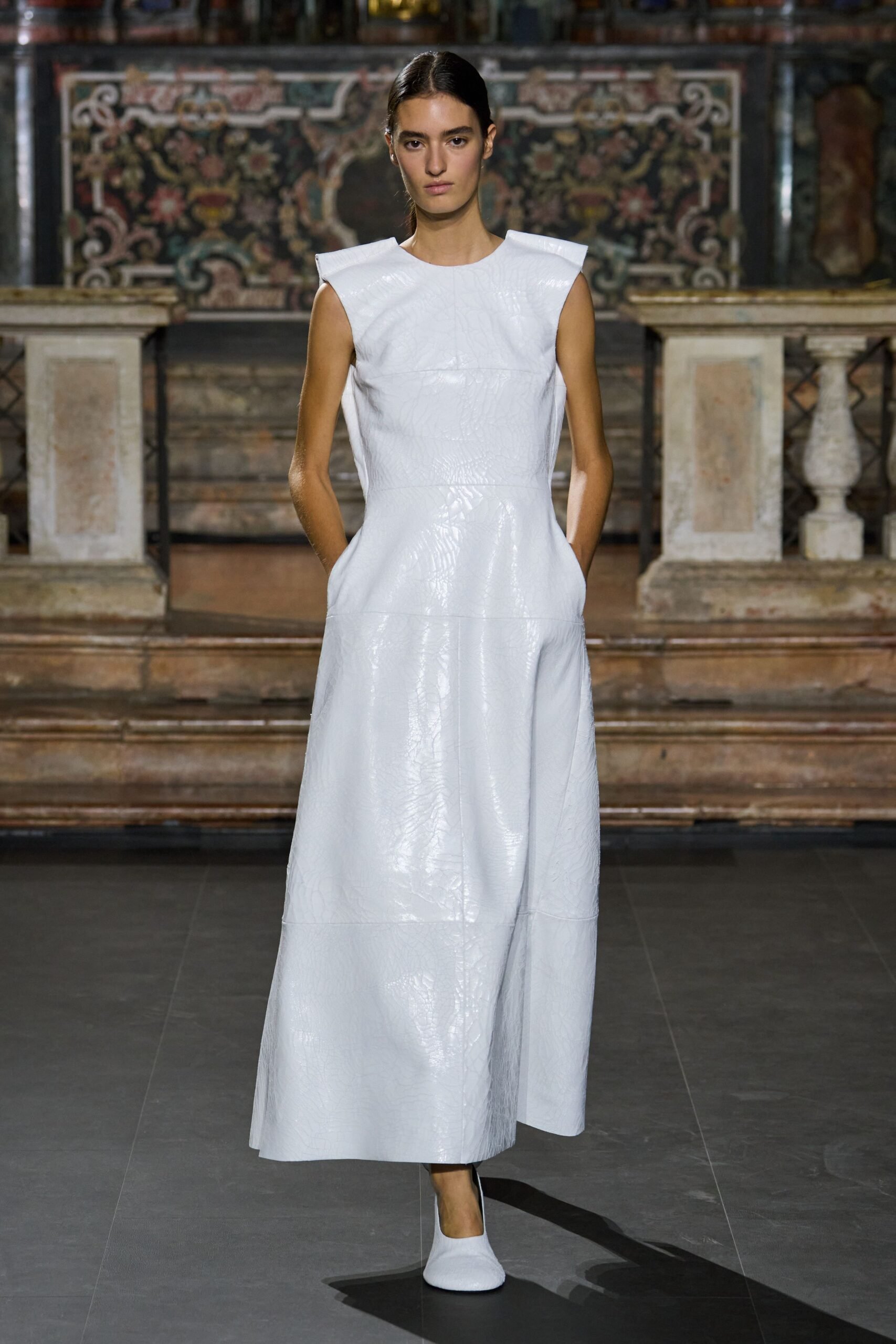institution-by-galib-gassanoff-spring-2027-ready-to-wear-look-17-scaled.jpg