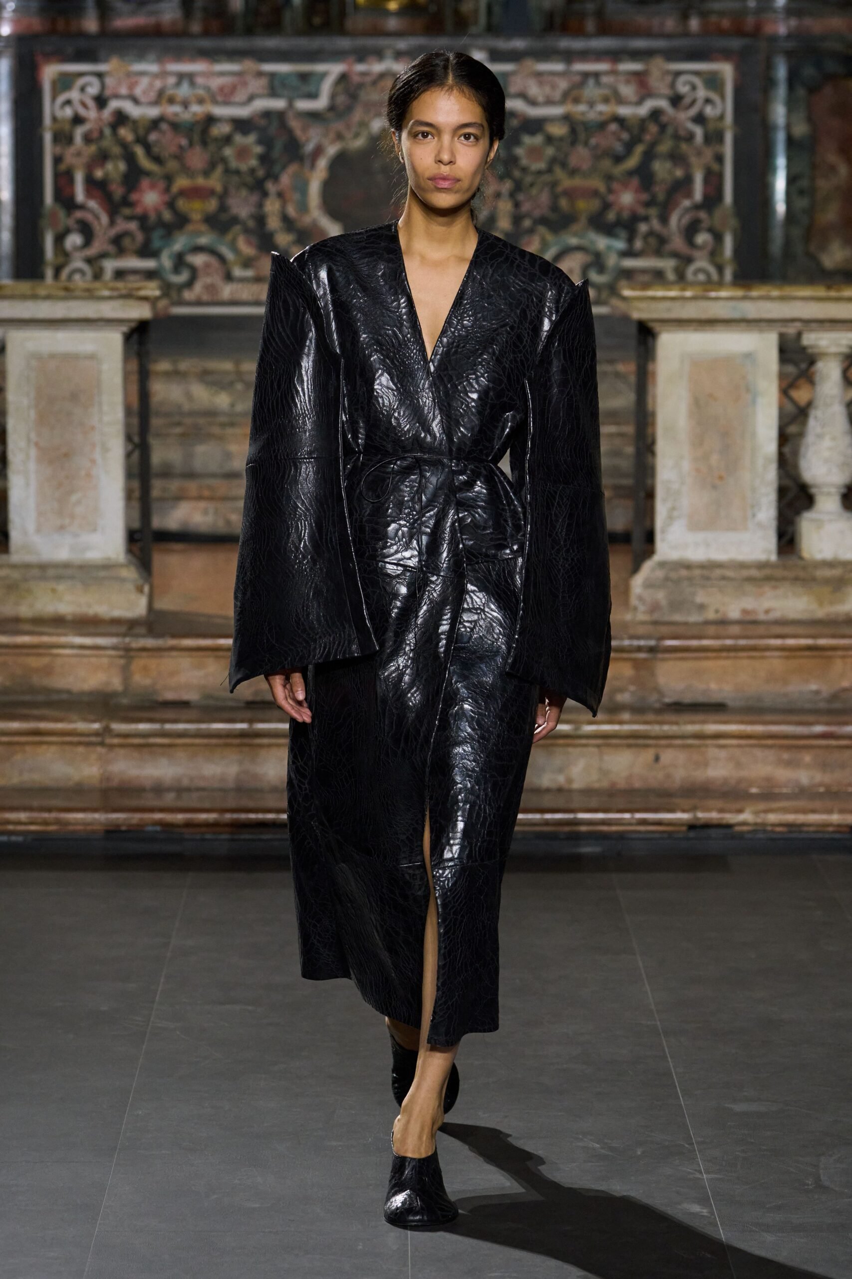 institution-by-galib-gassanoff-spring-2027-ready-to-wear-look-11-scaled.jpg