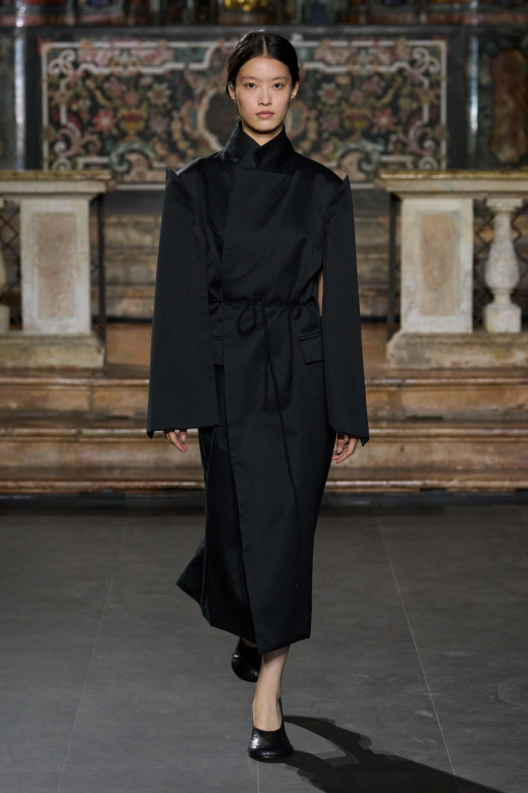institution-by-galib-gassanoff-spring-2027-ready-to-wear-look-10-scaled.jpg