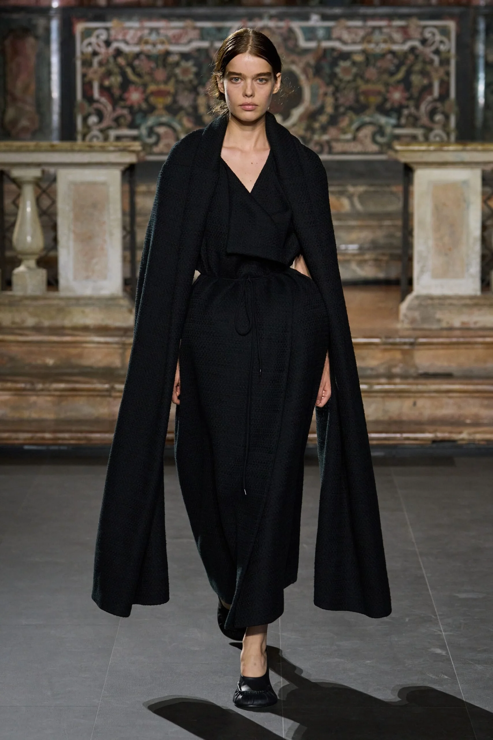institution-by-galib-gassanoff-spring-2027-ready-to-wear-look-05-scaled.jpg