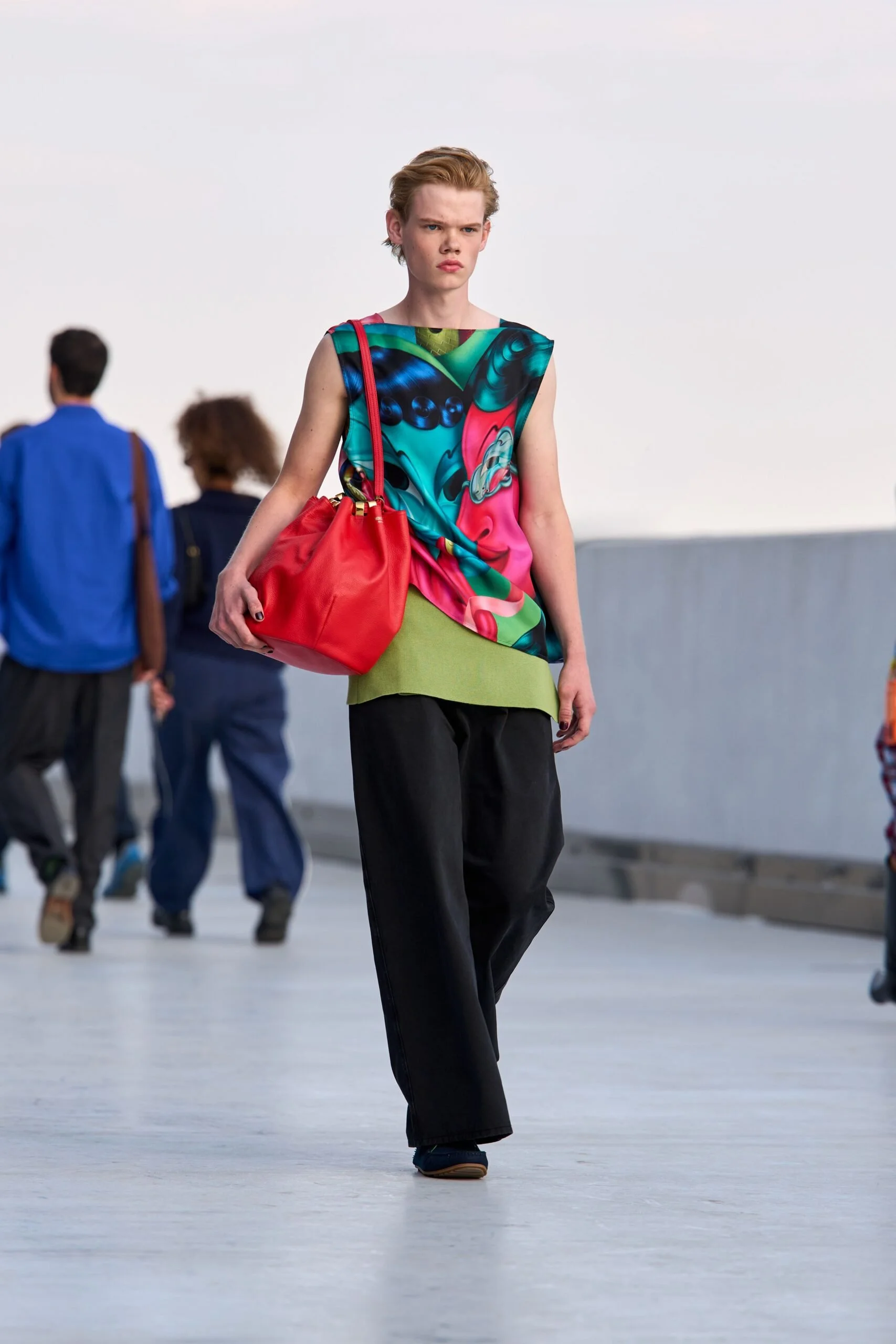 moschino-spring-2027-ready-to-wear-look-17-scaled.jpg
