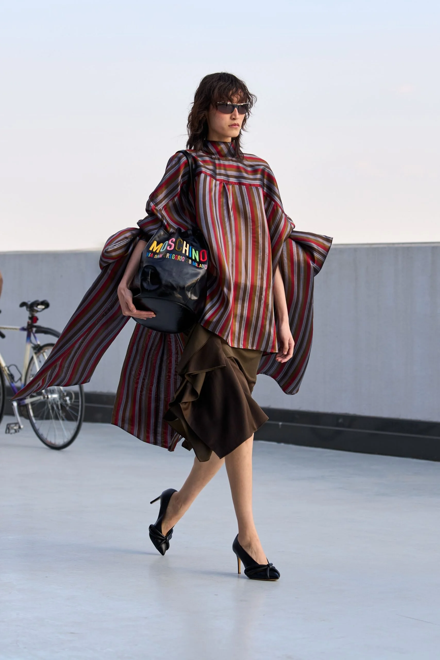 moschino-spring-2027-ready-to-wear-look-25-scaled.jpg