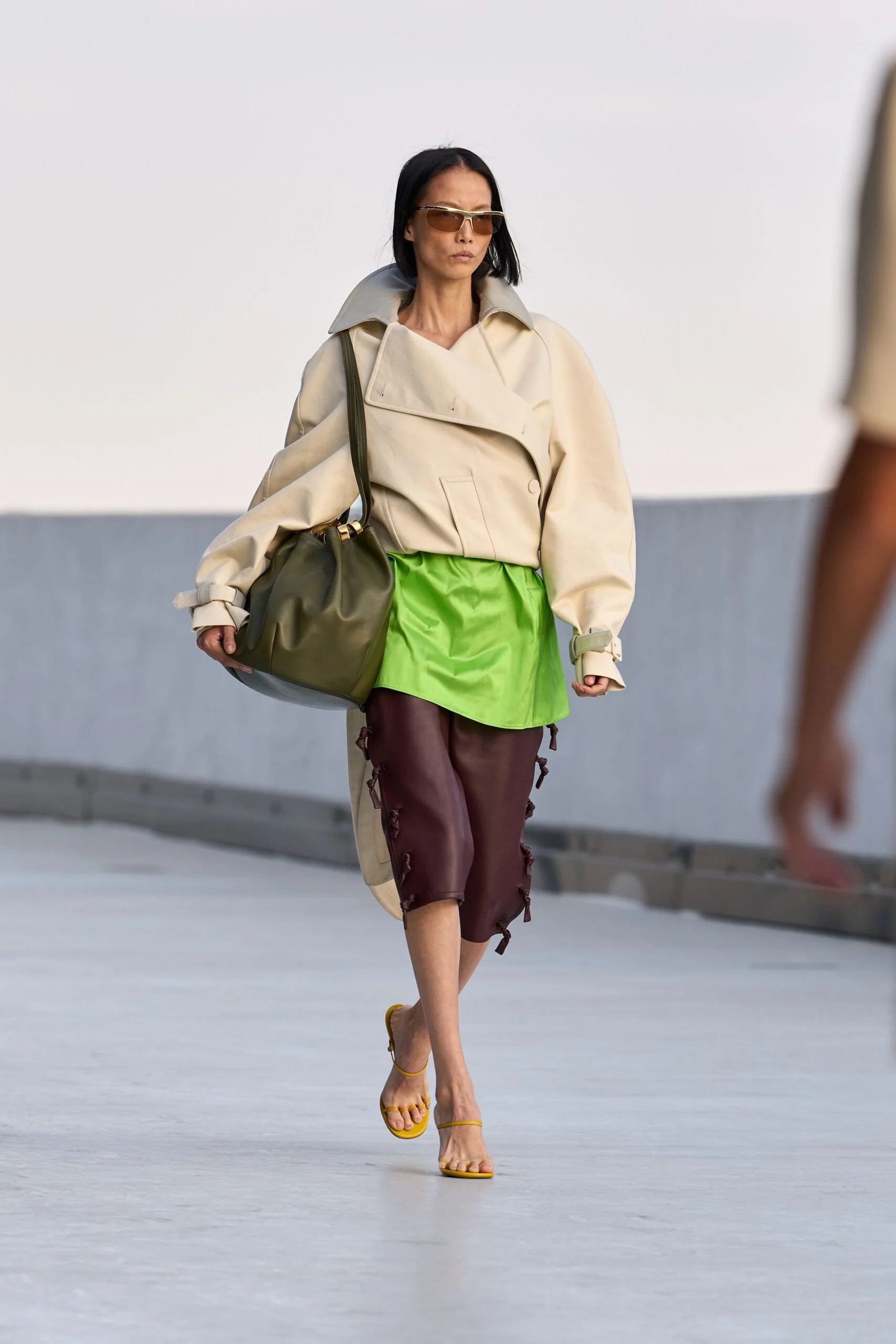 moschino-spring-2027-ready-to-wear-look-29-scaled.jpg