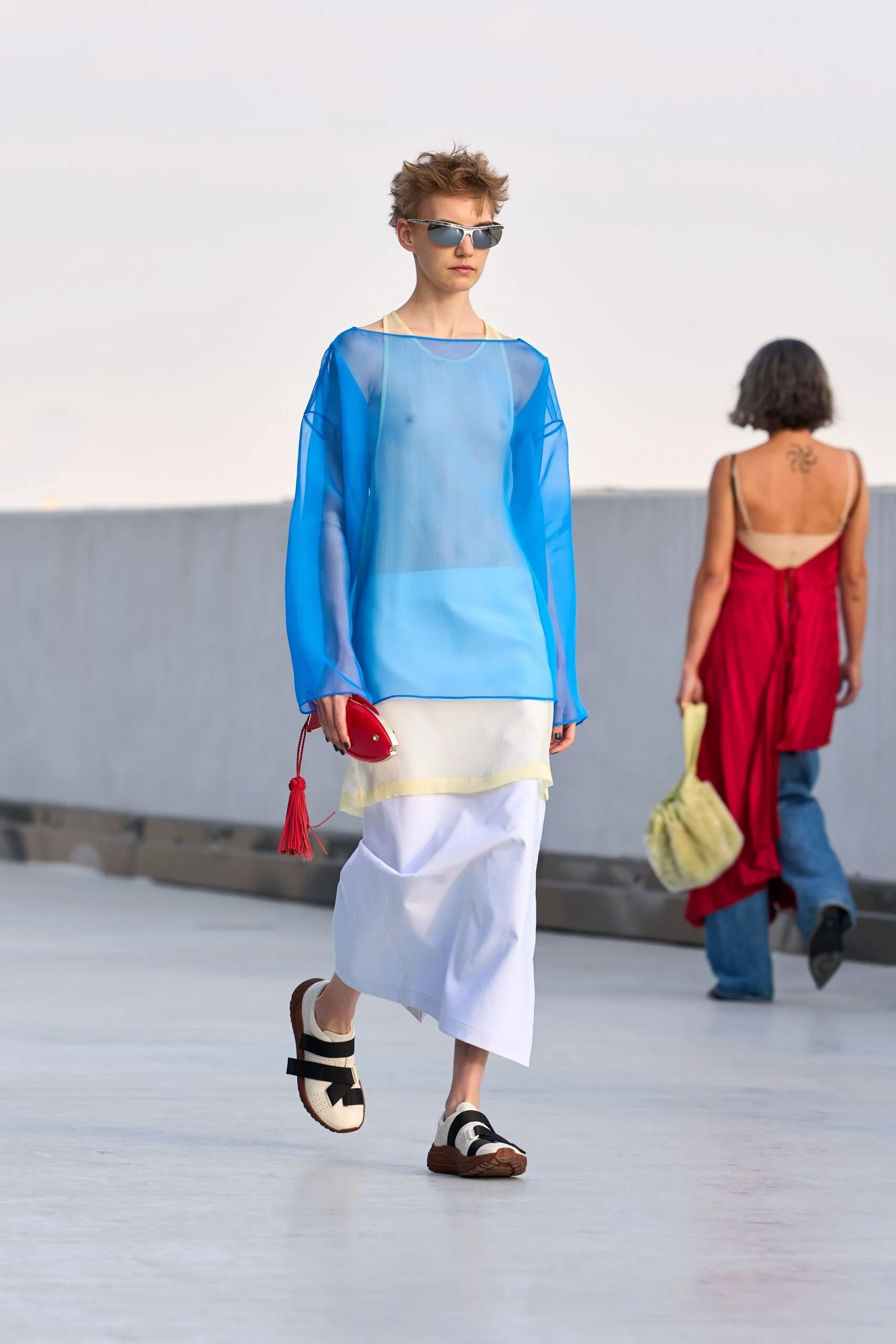 moschino-spring-2027-ready-to-wear-look-39-scaled.jpg