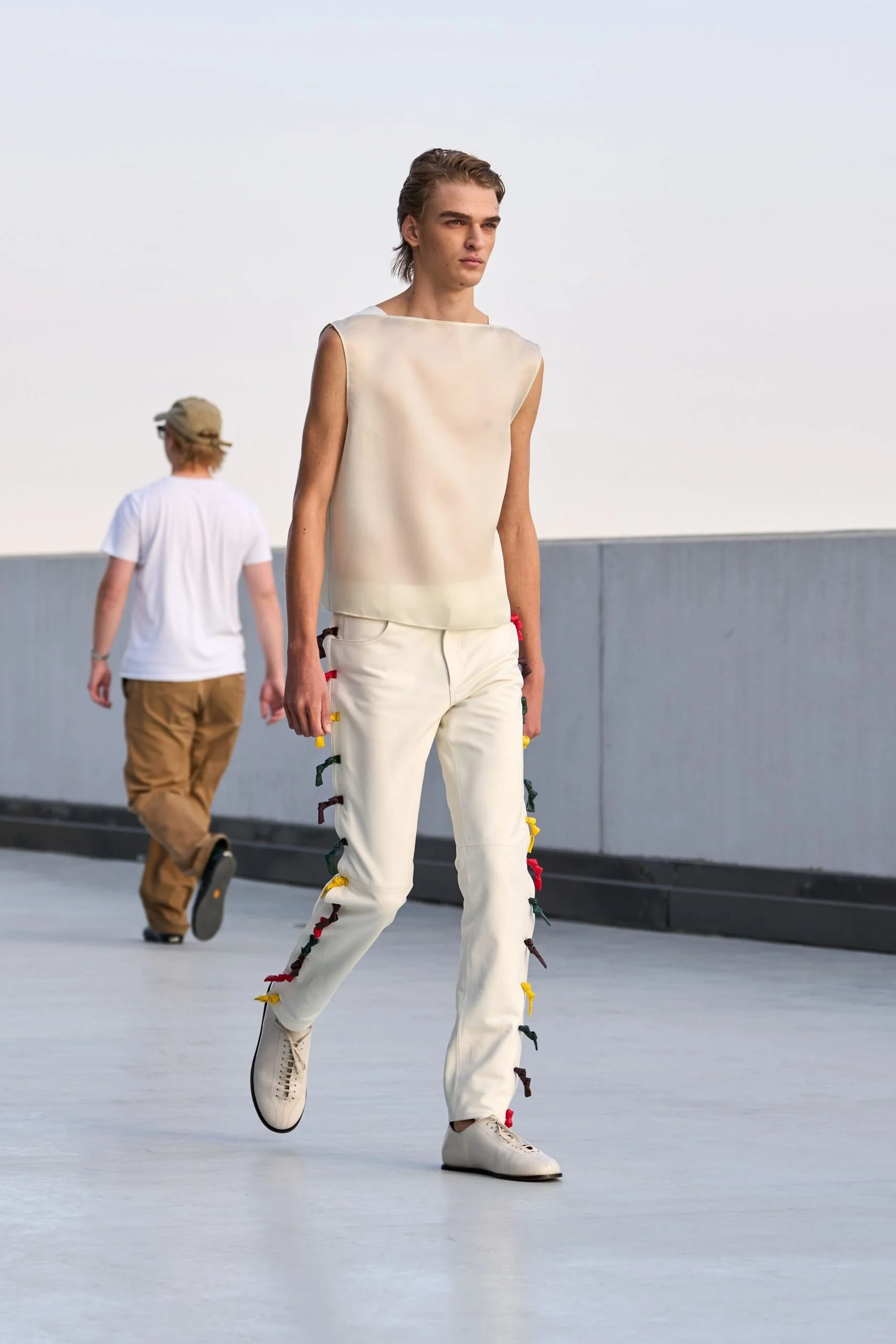 moschino-spring-2027-ready-to-wear-look-42-scaled.jpg