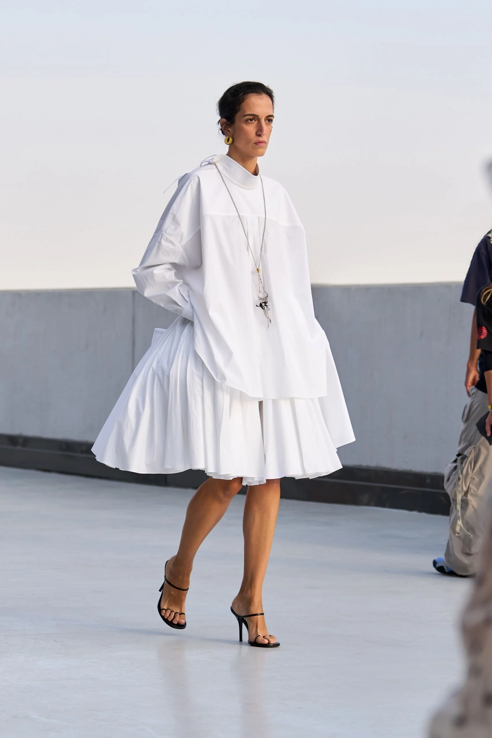 moschino-spring-2027-ready-to-wear-look-44-scaled.jpg