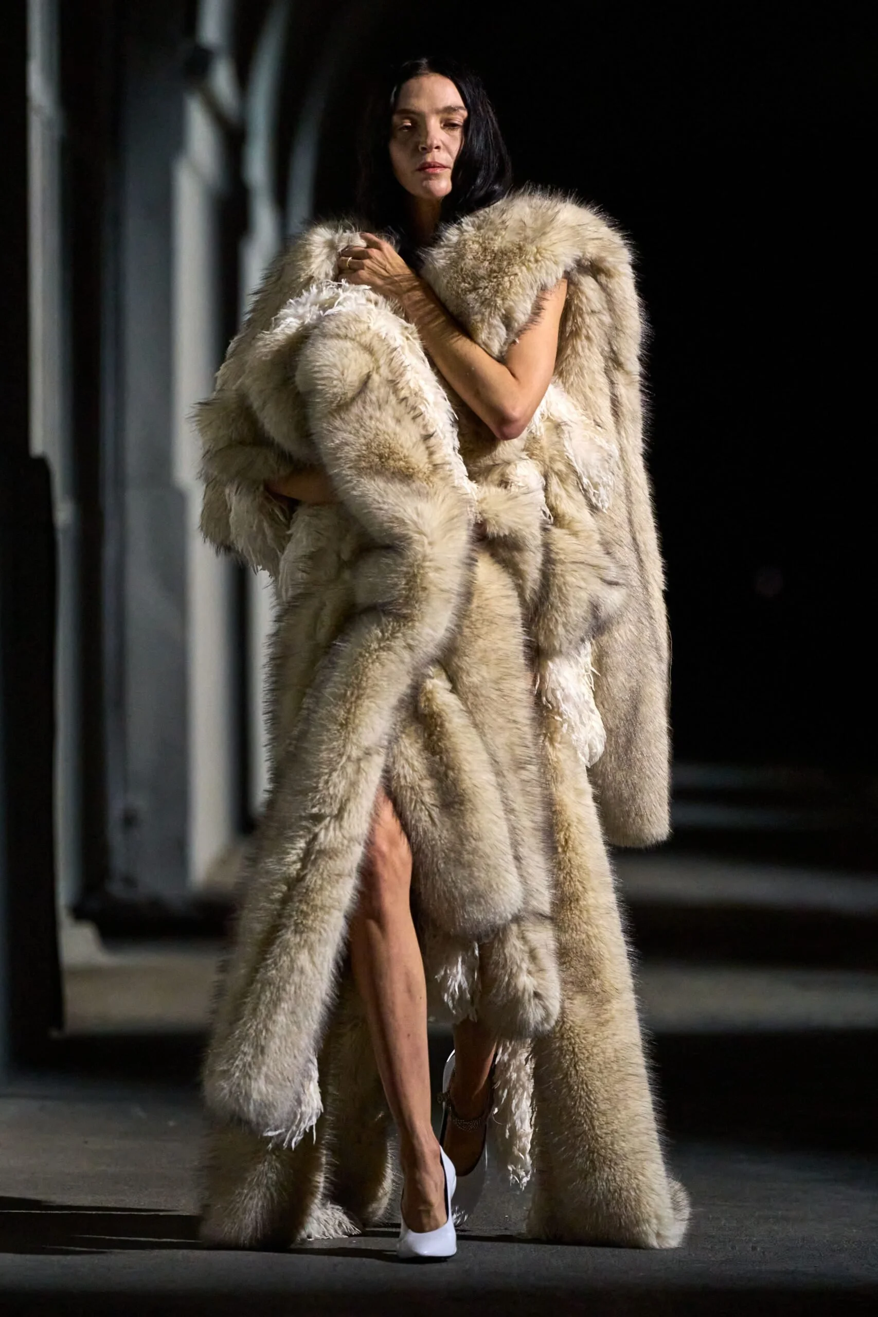 the-attico-spring-2027-ready-to-wear-look-51-scaled.jpg