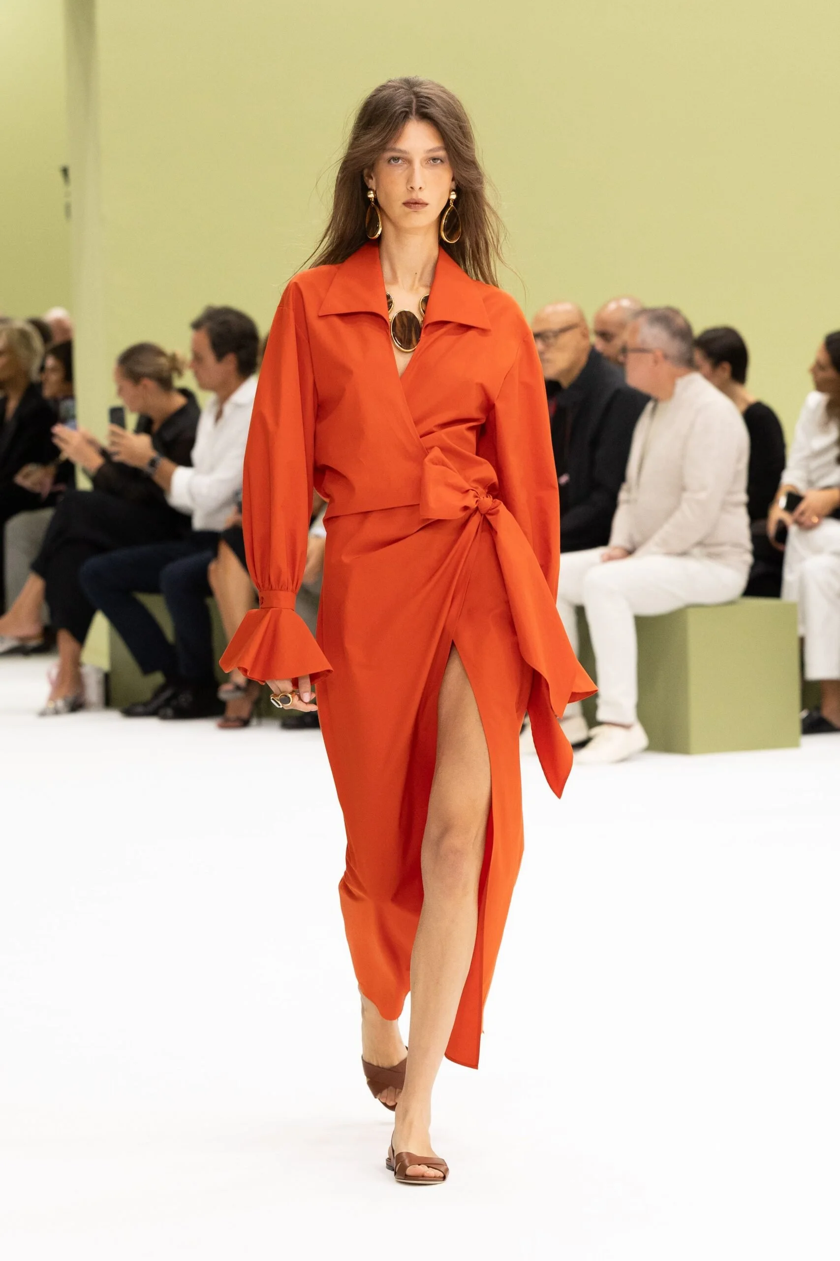 luisa-spagnoli-spring-2027-ready-to-wear-look-10-scaled.jpg