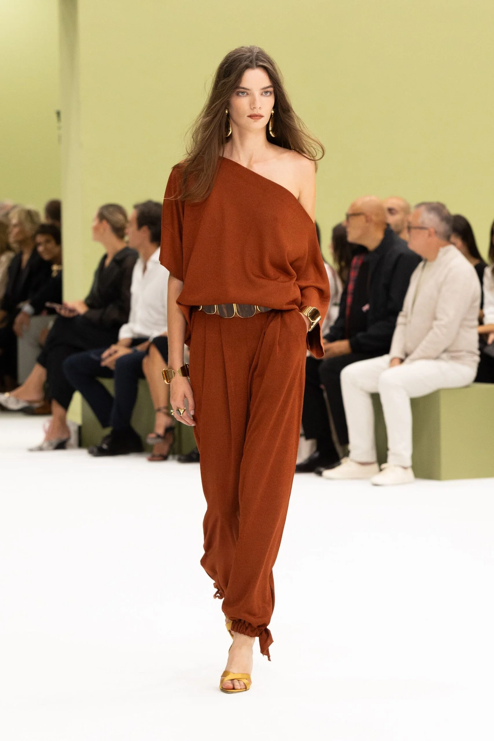 luisa-spagnoli-spring-2027-ready-to-wear-look-36-scaled.jpg