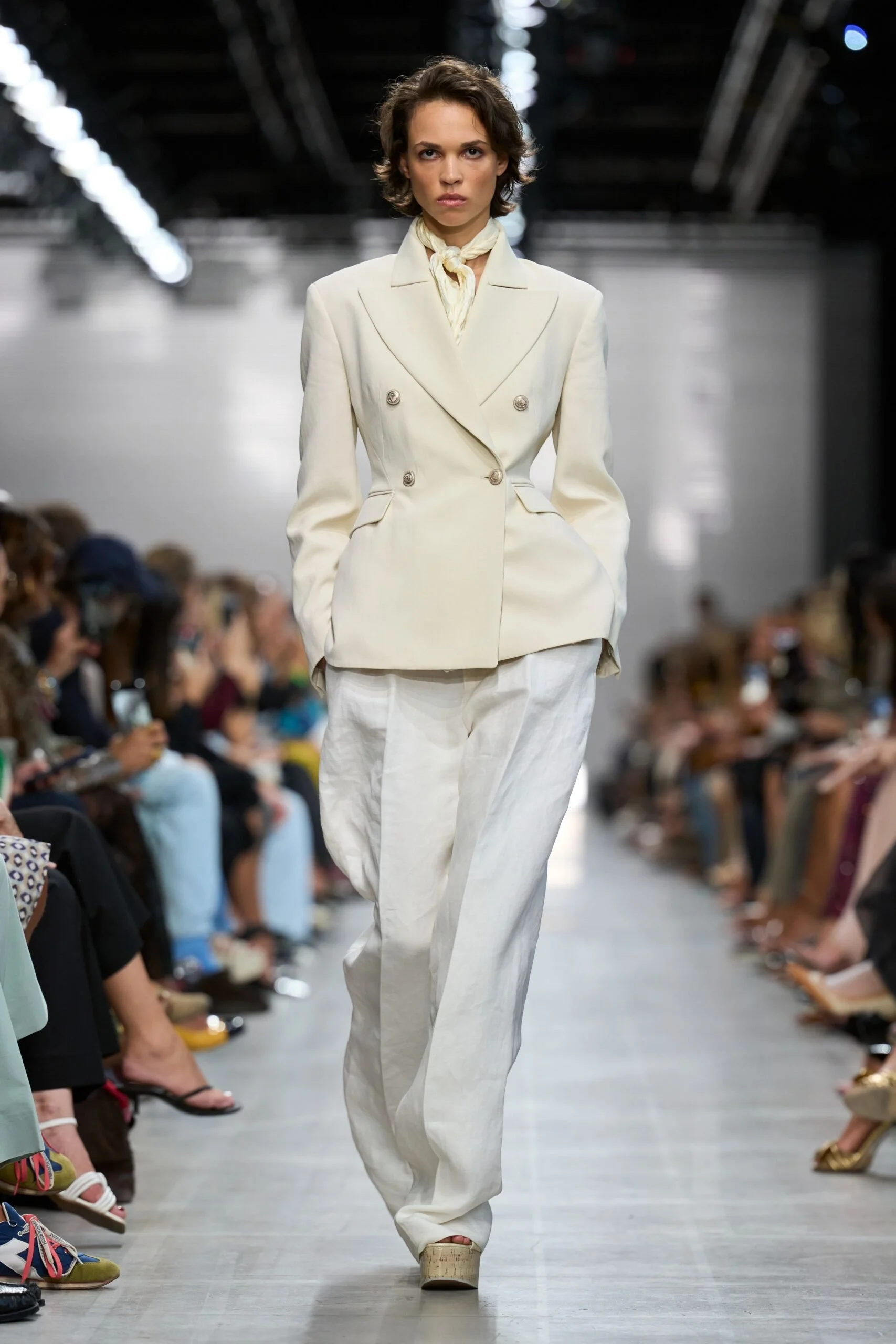 ermanno-scervino-spring-2027-ready-to-wear-look-06-scaled.jpg