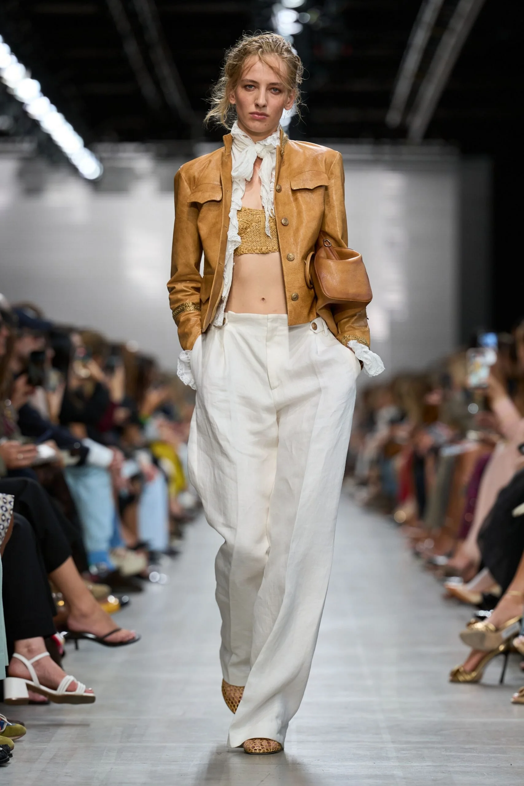 ermanno-scervino-spring-2027-ready-to-wear-look-14-scaled.jpg