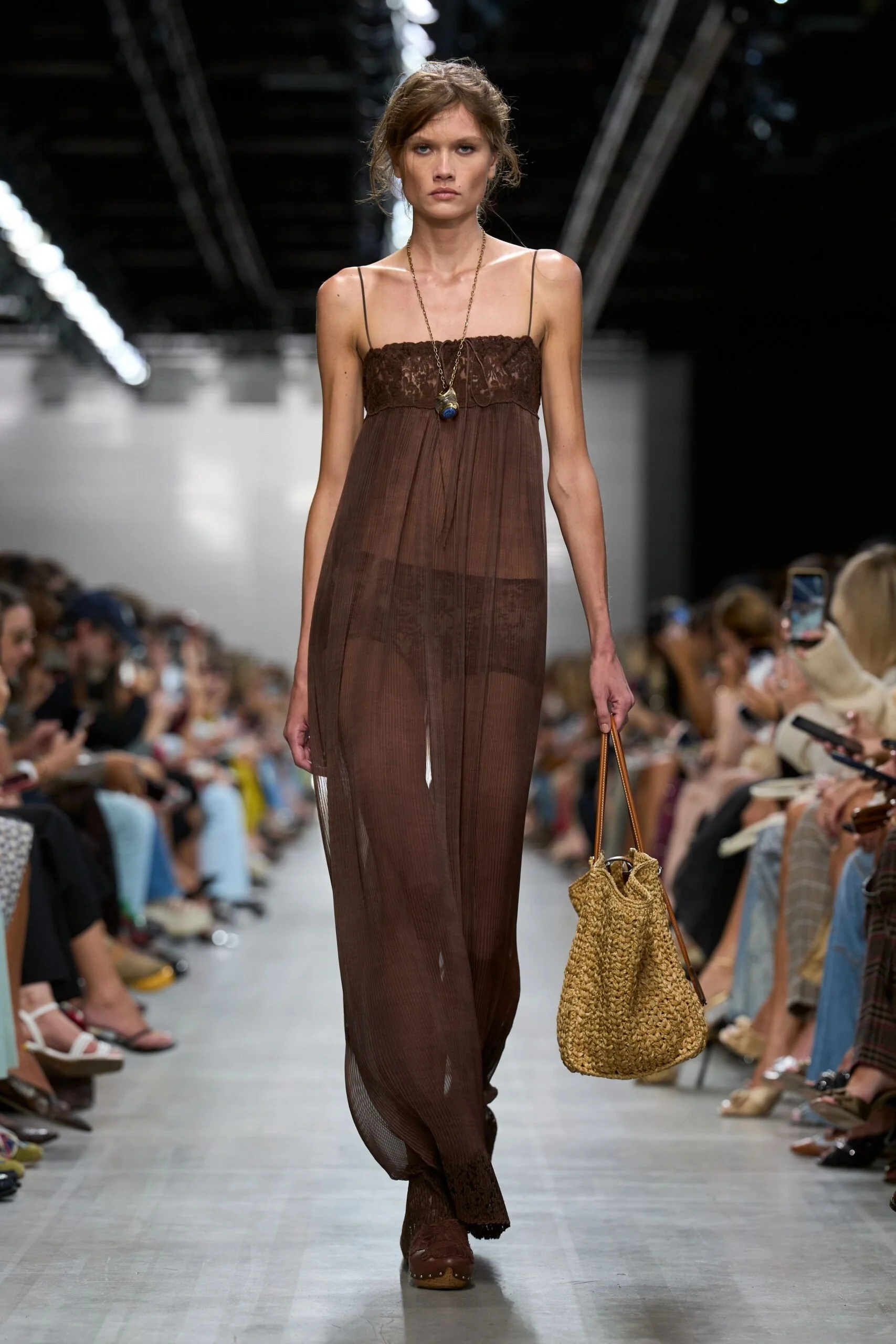 ermanno-scervino-spring-2027-ready-to-wear-look-29-scaled.jpg