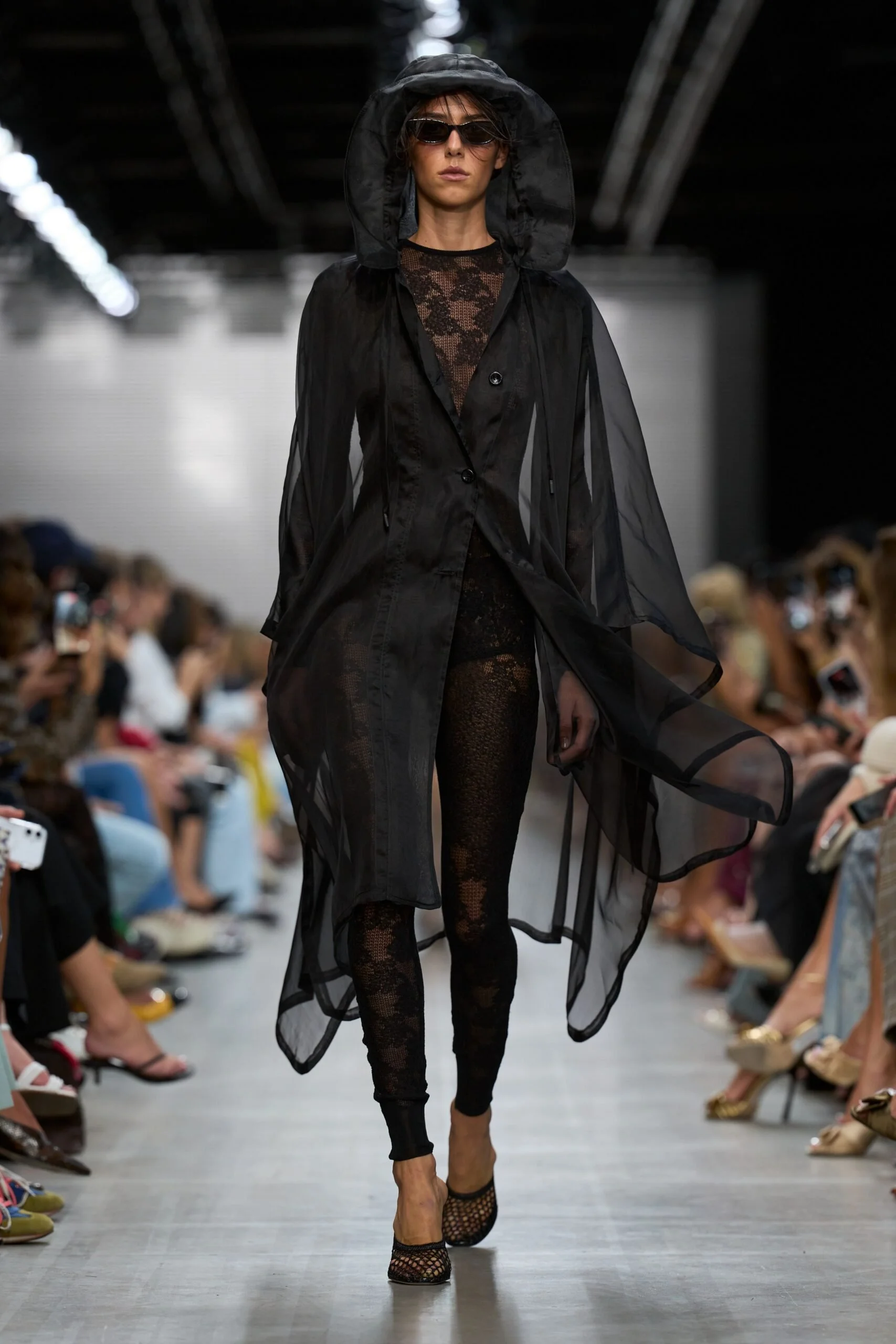 ermanno-scervino-spring-2027-ready-to-wear-look-40-scaled.jpg