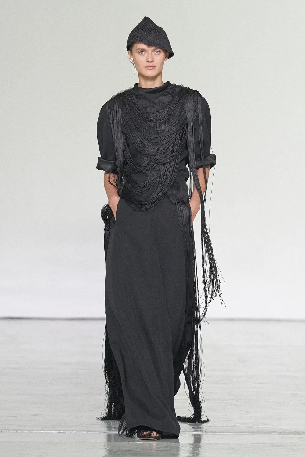 bottega-veneta-spring-2027-ready-to-wear-look-59.jpg