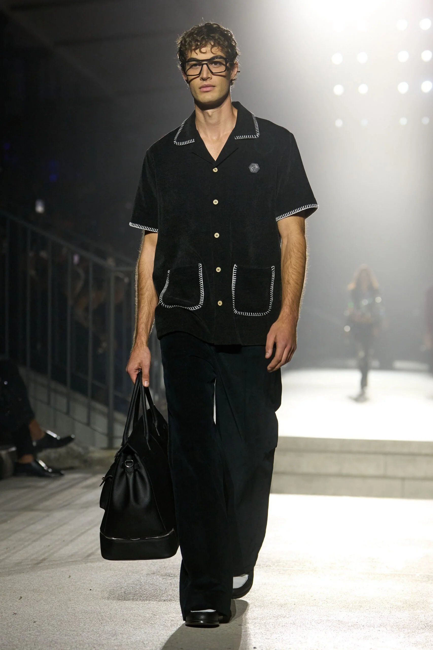 philipp-plein-spring-2027-ready-to-wear-look-06-scaled.jpg