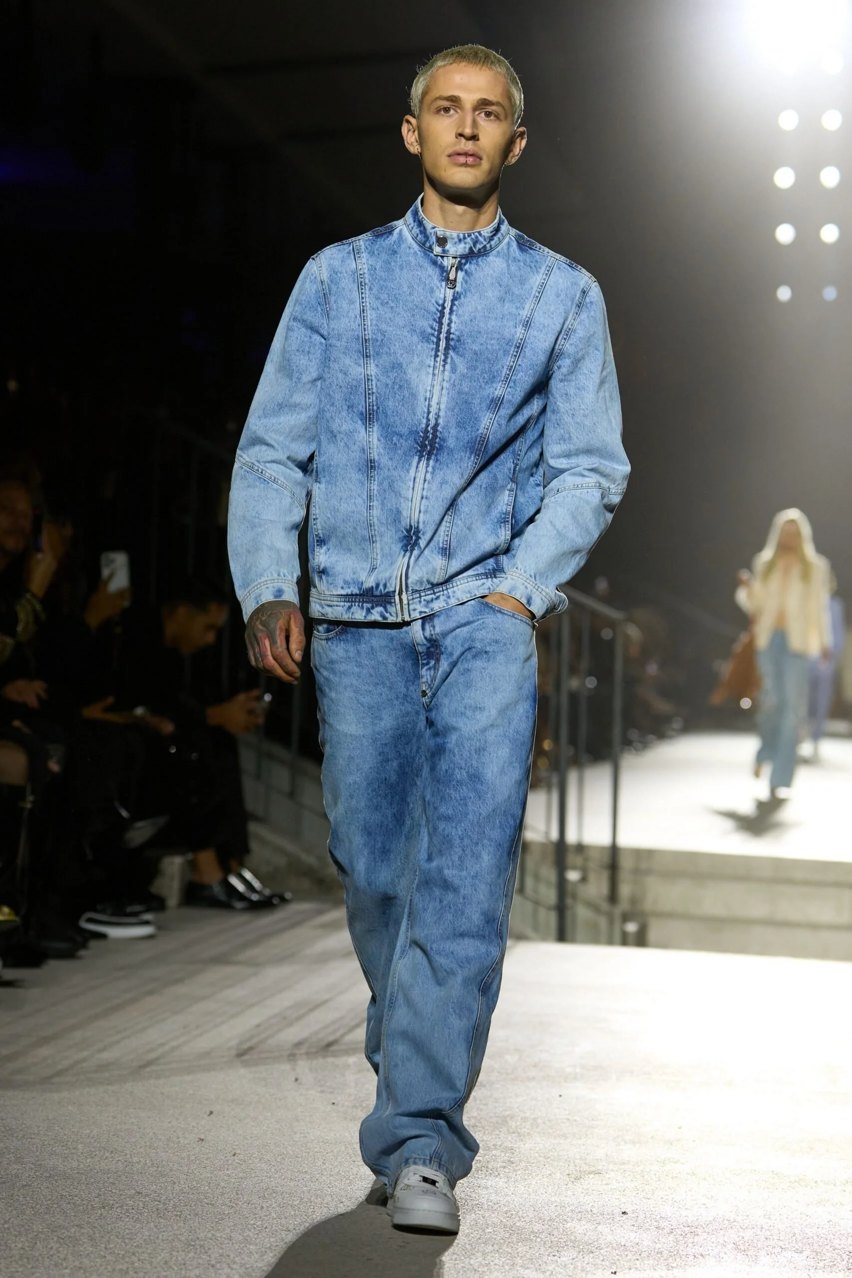 philipp-plein-spring-2027-ready-to-wear-look-23-scaled.jpg