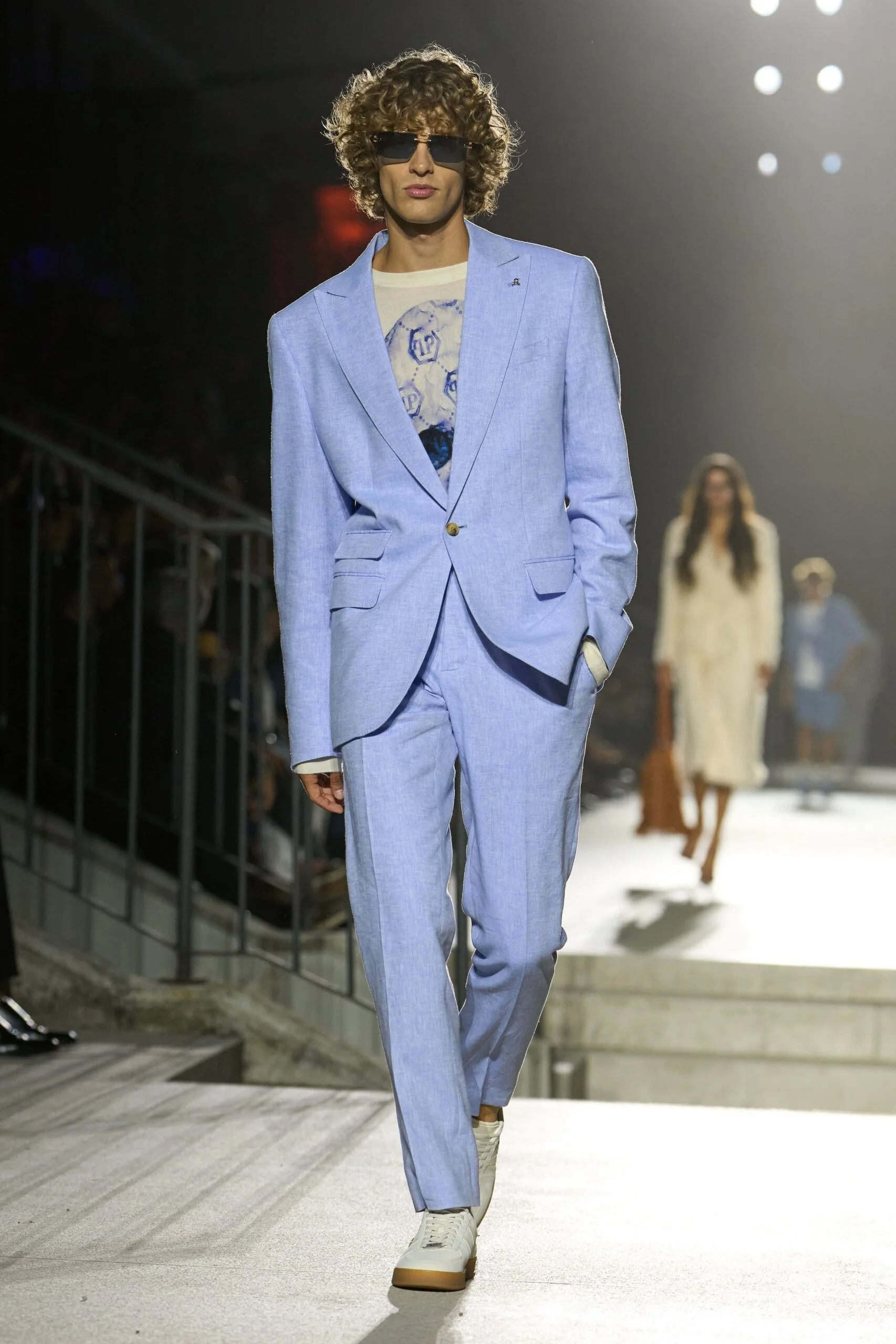 philipp-plein-spring-2027-ready-to-wear-look-25-scaled.jpg