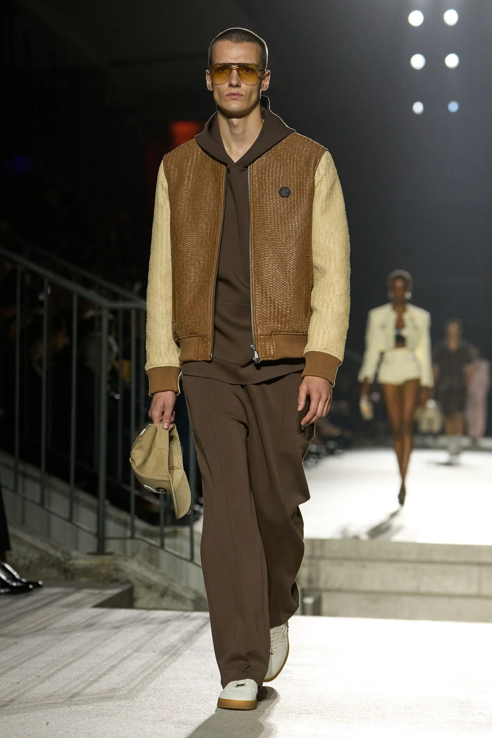 philipp-plein-spring-2027-ready-to-wear-look-32-scaled.jpg