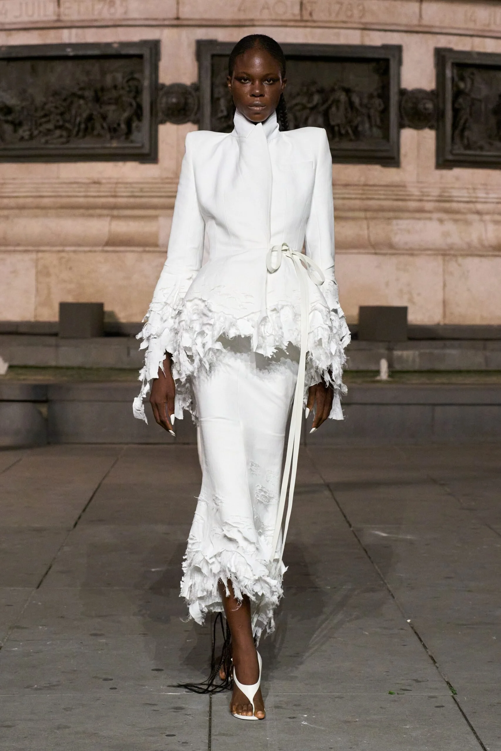 matieres-fecales-spring-2027-ready-to-wear-look-03-scaled.jpg