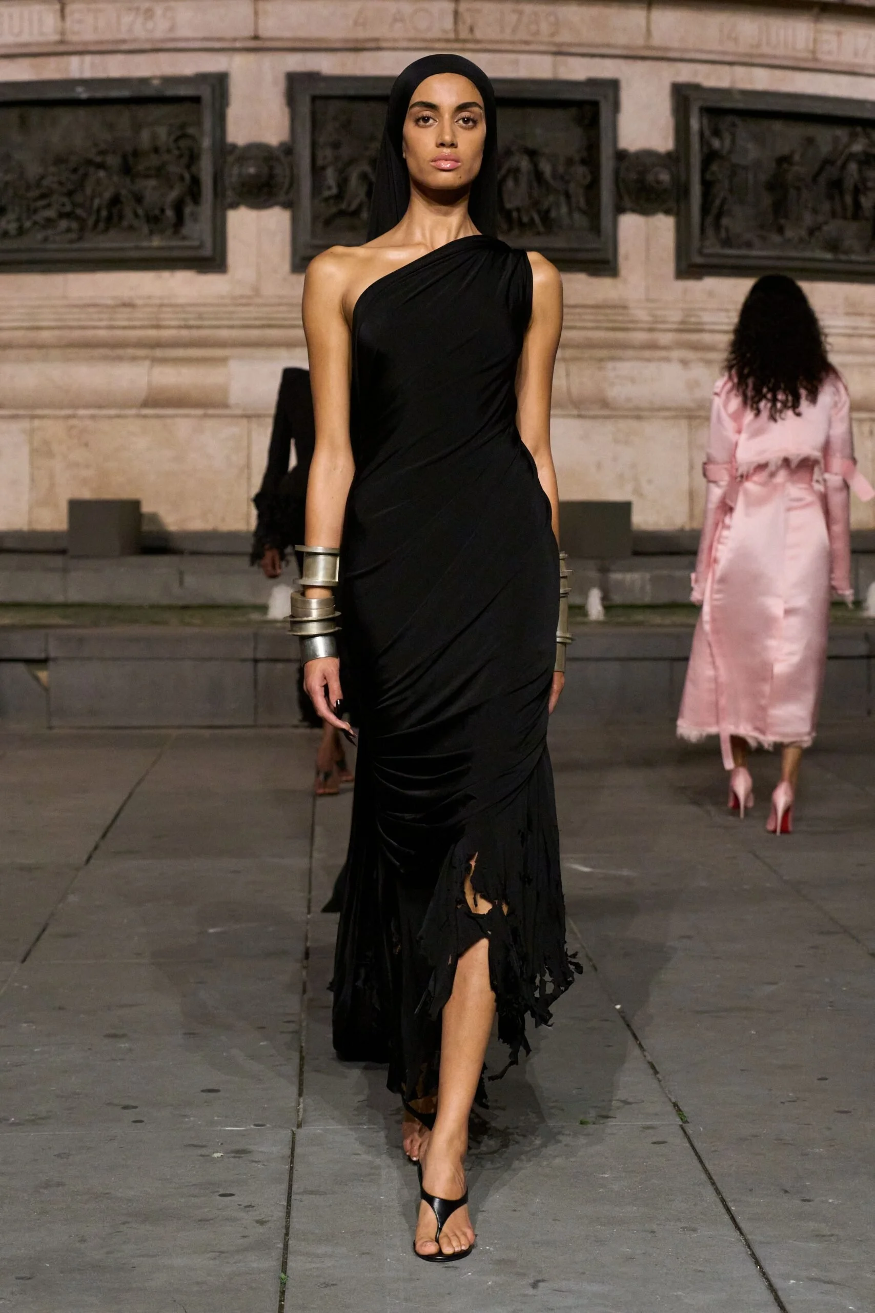 matieres-fecales-spring-2027-ready-to-wear-look-18-scaled.jpg