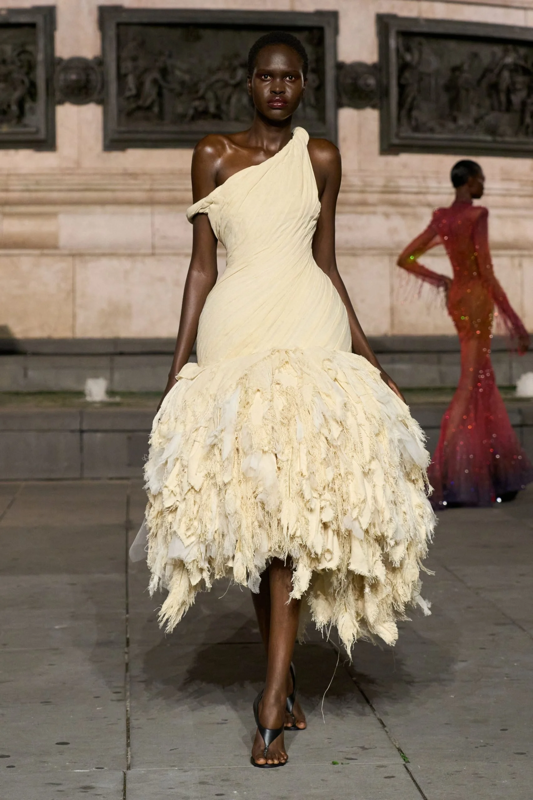 matieres-fecales-spring-2027-ready-to-wear-look-80-scaled.jpg