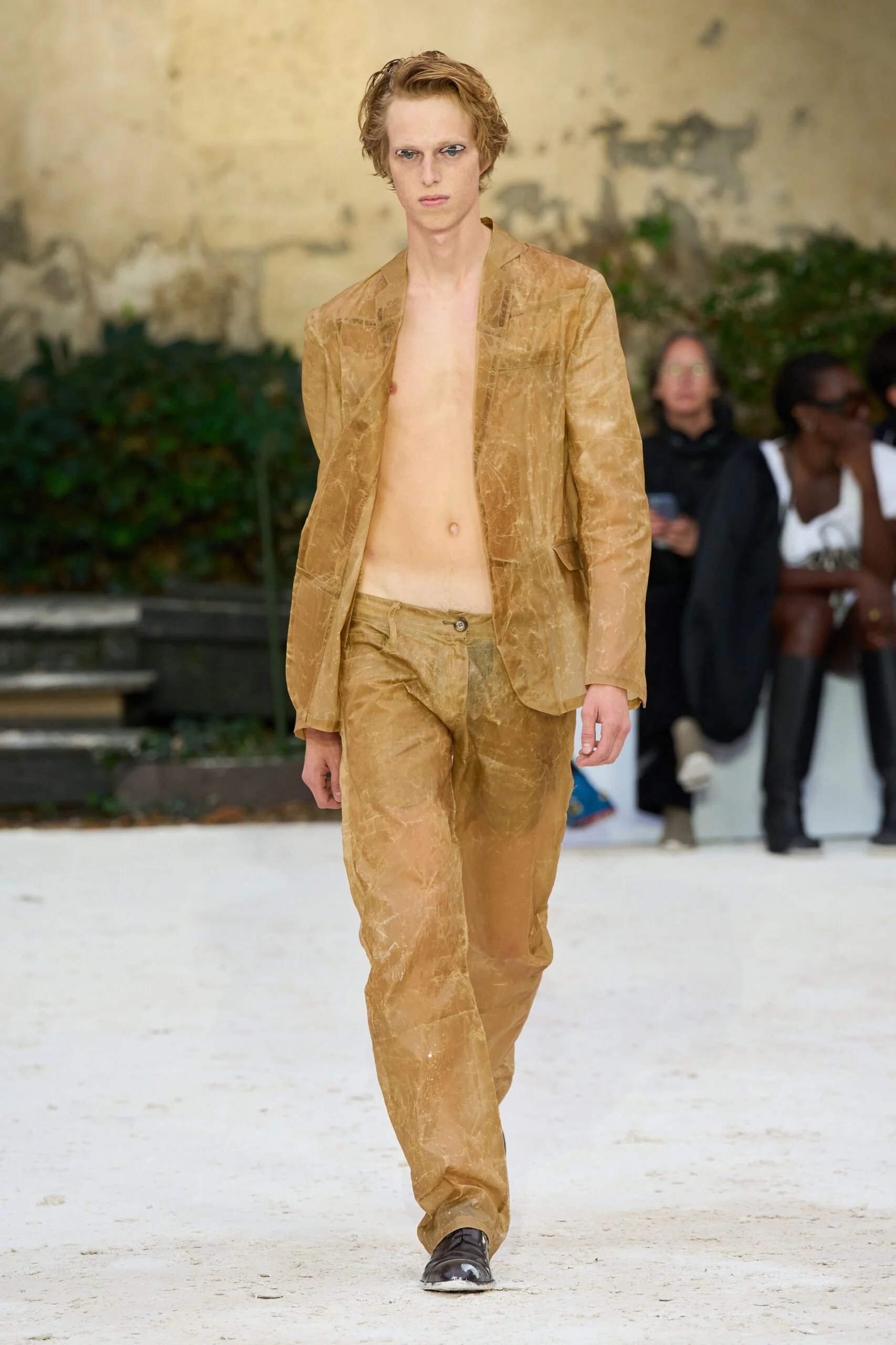hodakova-spring-2027-ready-to-wear-look-06-scaled.jpg