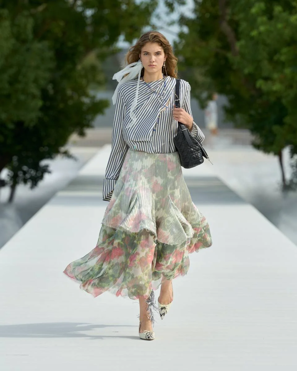 8_Mode_Femme_Spring_Summer_2027_Look_8.jpg