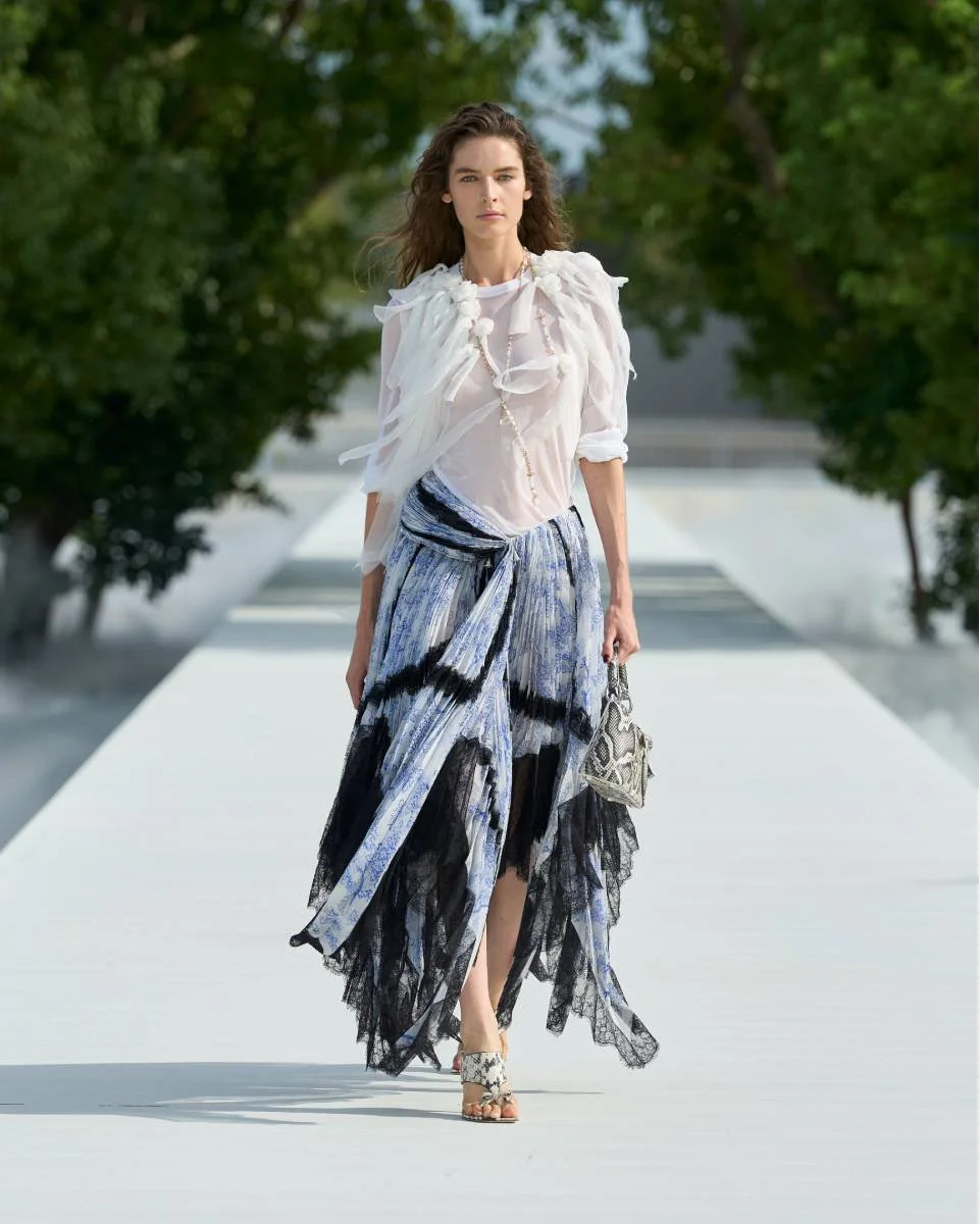 14_Mode_Femme_Spring_Summer_2027_Look_14.jpg