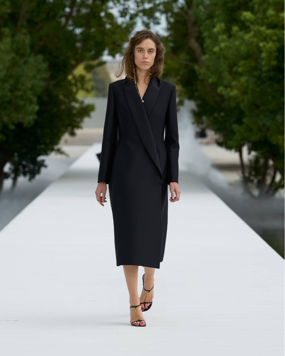 26_Mode_Femme_Spring_Summer_2027_Look_26.jpg