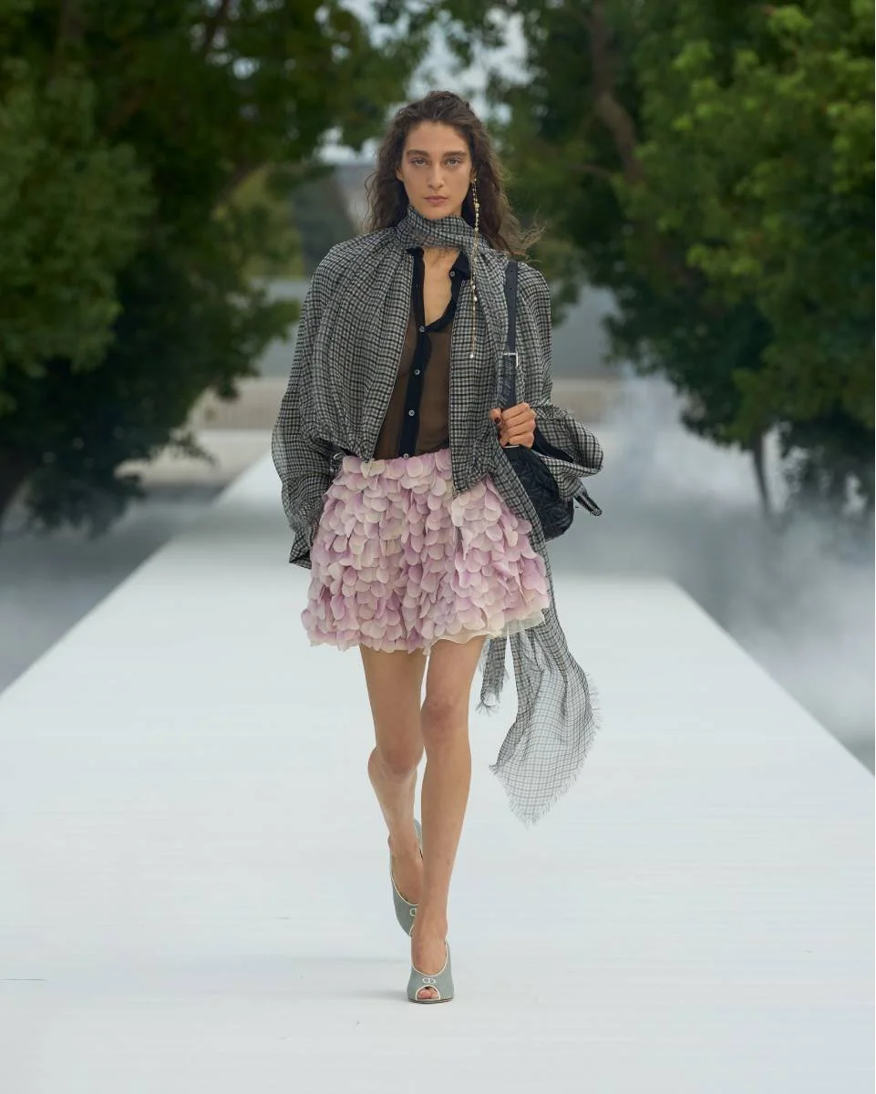 31_Mode_Femme_Spring_Summer_2027_Look_31.jpg