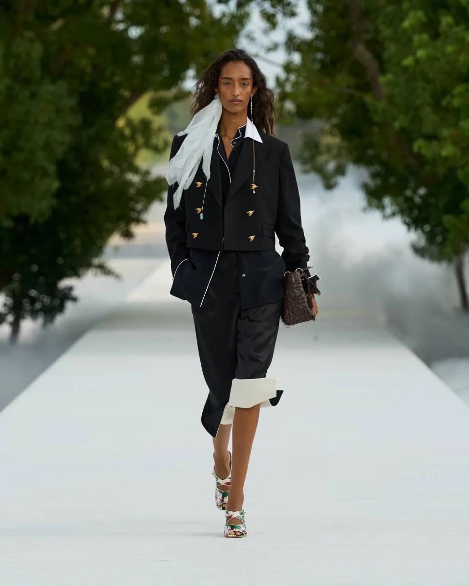 63_Mode_Femme_Spring_Summer_2027_Look_63.jpg