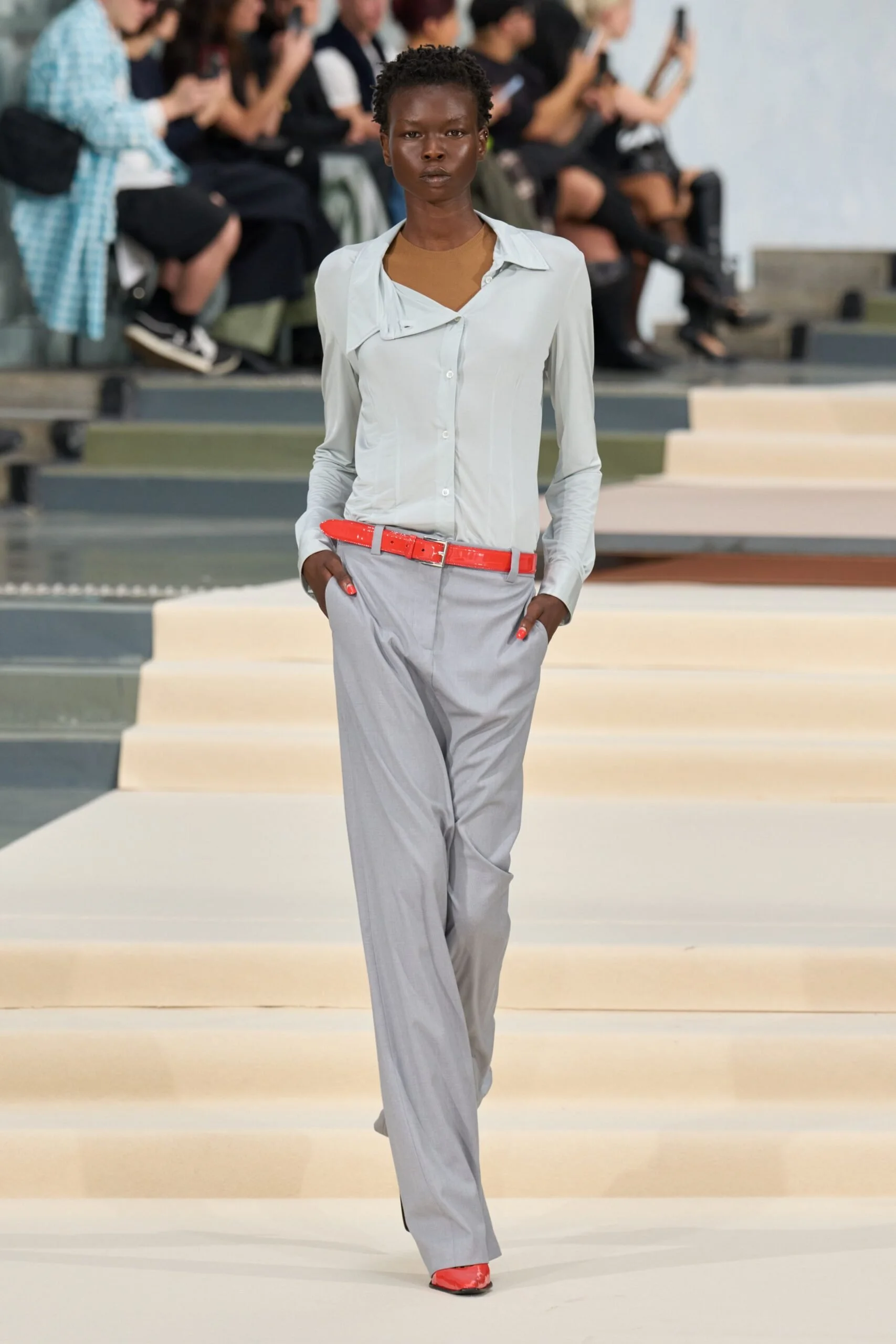 julie-kegels-spring-2027-ready-to-wear-look-01-scaled.jpg