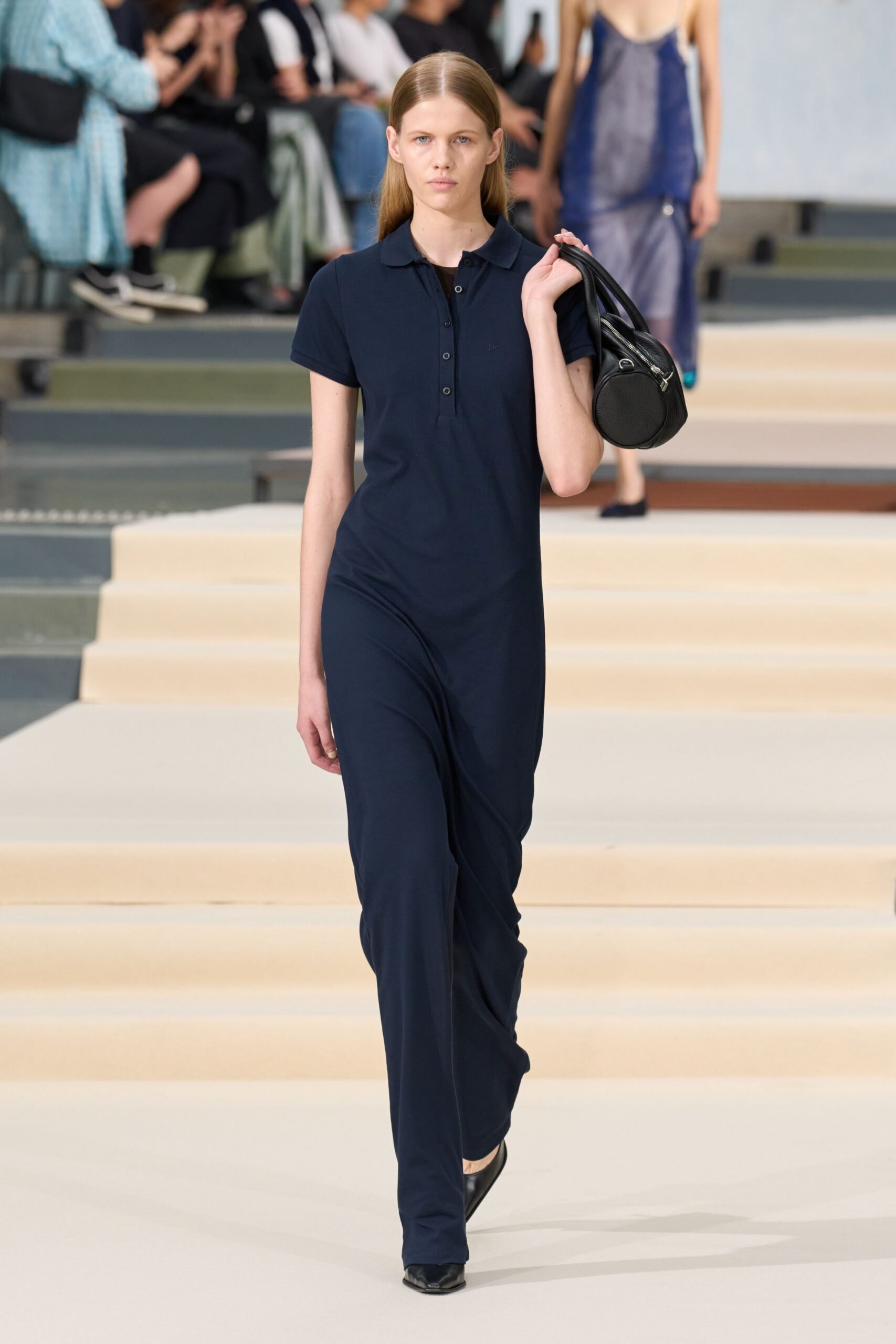 julie-kegels-spring-2027-ready-to-wear-look-16-scaled.jpg