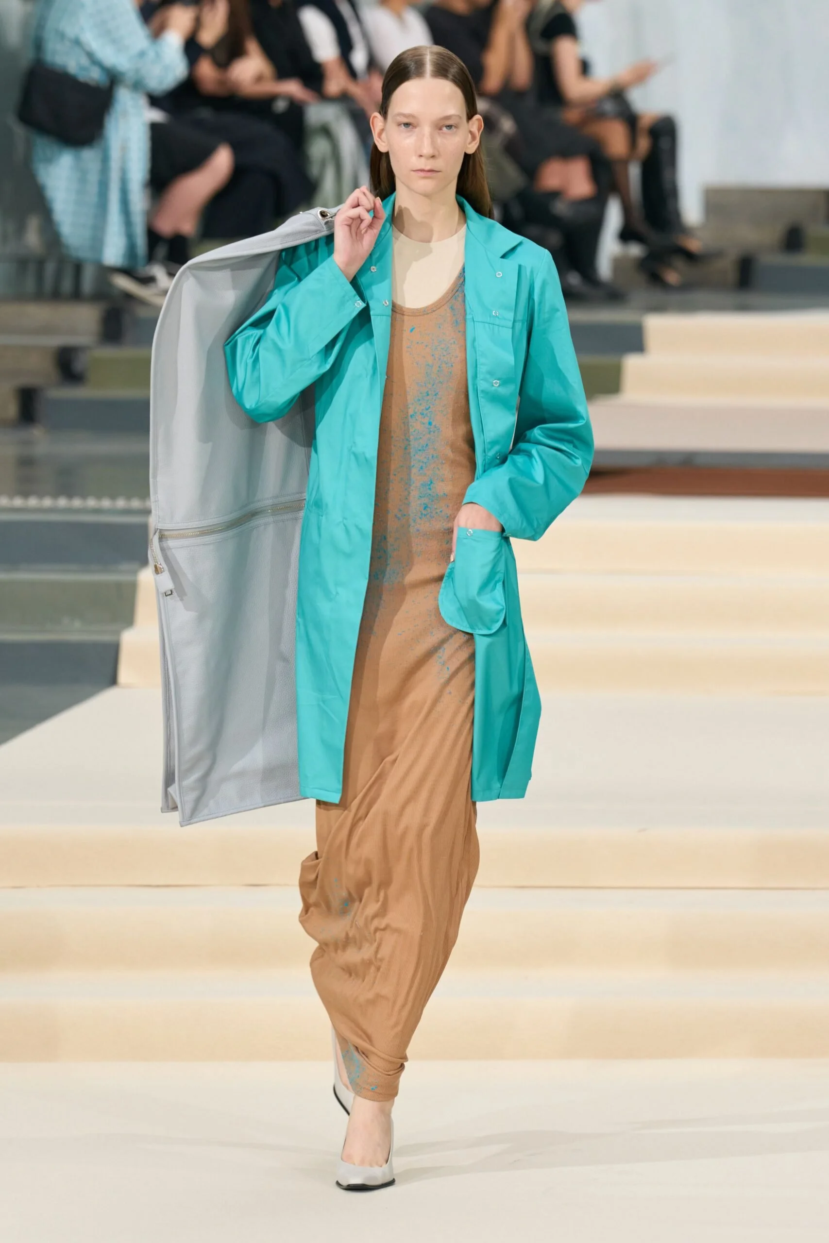 julie-kegels-spring-2027-ready-to-wear-look-22-scaled.jpg