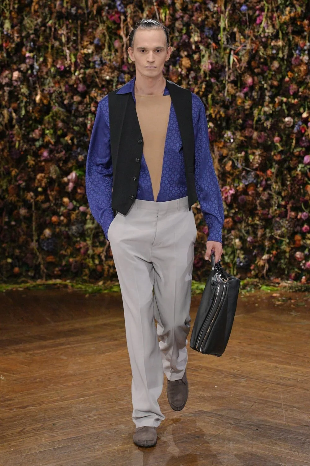 maison-margiela-spring-2027-ready-to-wear-look-04.jpg