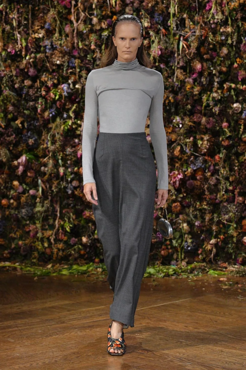 maison-margiela-spring-2027-ready-to-wear-look-12.jpg