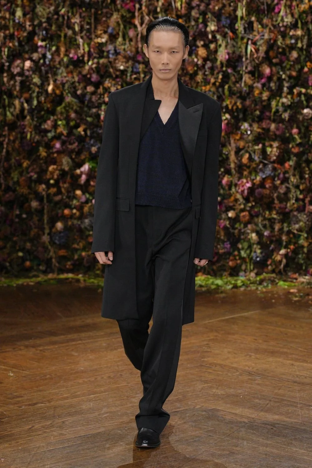 maison-margiela-spring-2027-ready-to-wear-look-13.jpg