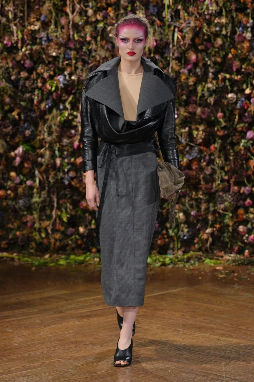maison-margiela-spring-2027-ready-to-wear-look-14.jpg