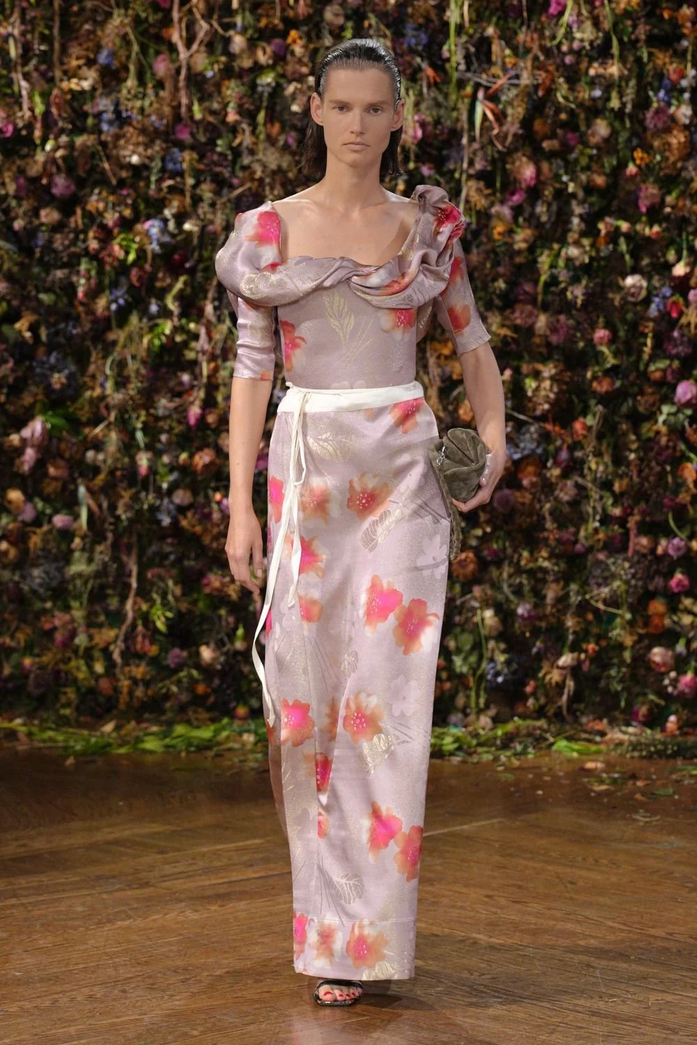 maison-margiela-spring-2027-ready-to-wear-look-19.jpg