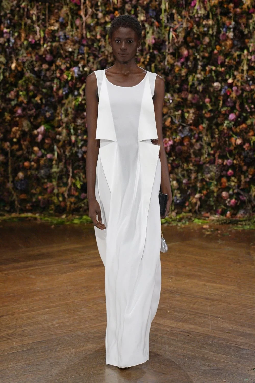 maison-margiela-spring-2027-ready-to-wear-look-25.jpg