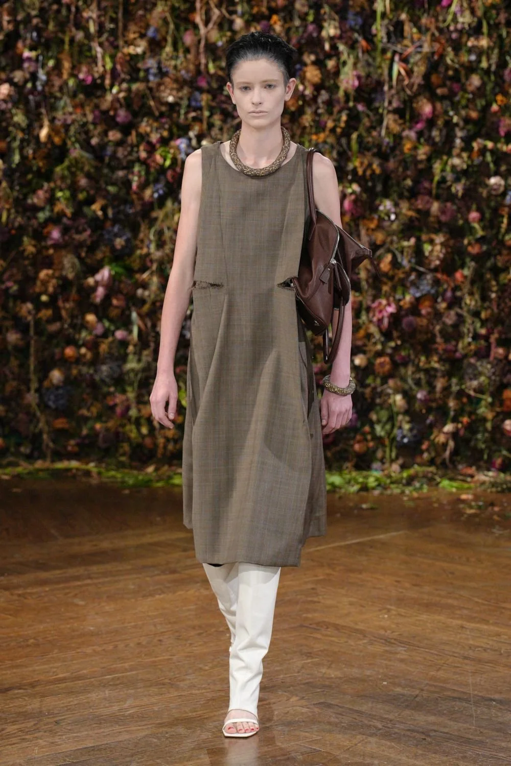 maison-margiela-spring-2027-ready-to-wear-look-32.jpg